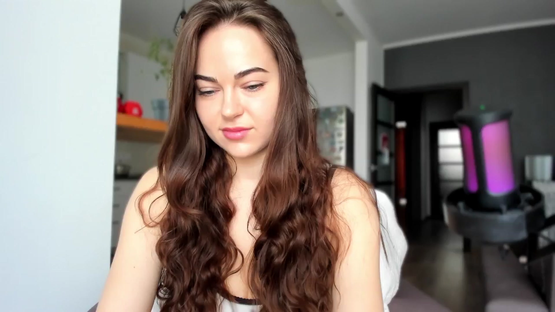 Gallery image thumbnail from BeeTheQueen's myfreecams stream on, 05/18/2025, 12:52 image 20 of 20