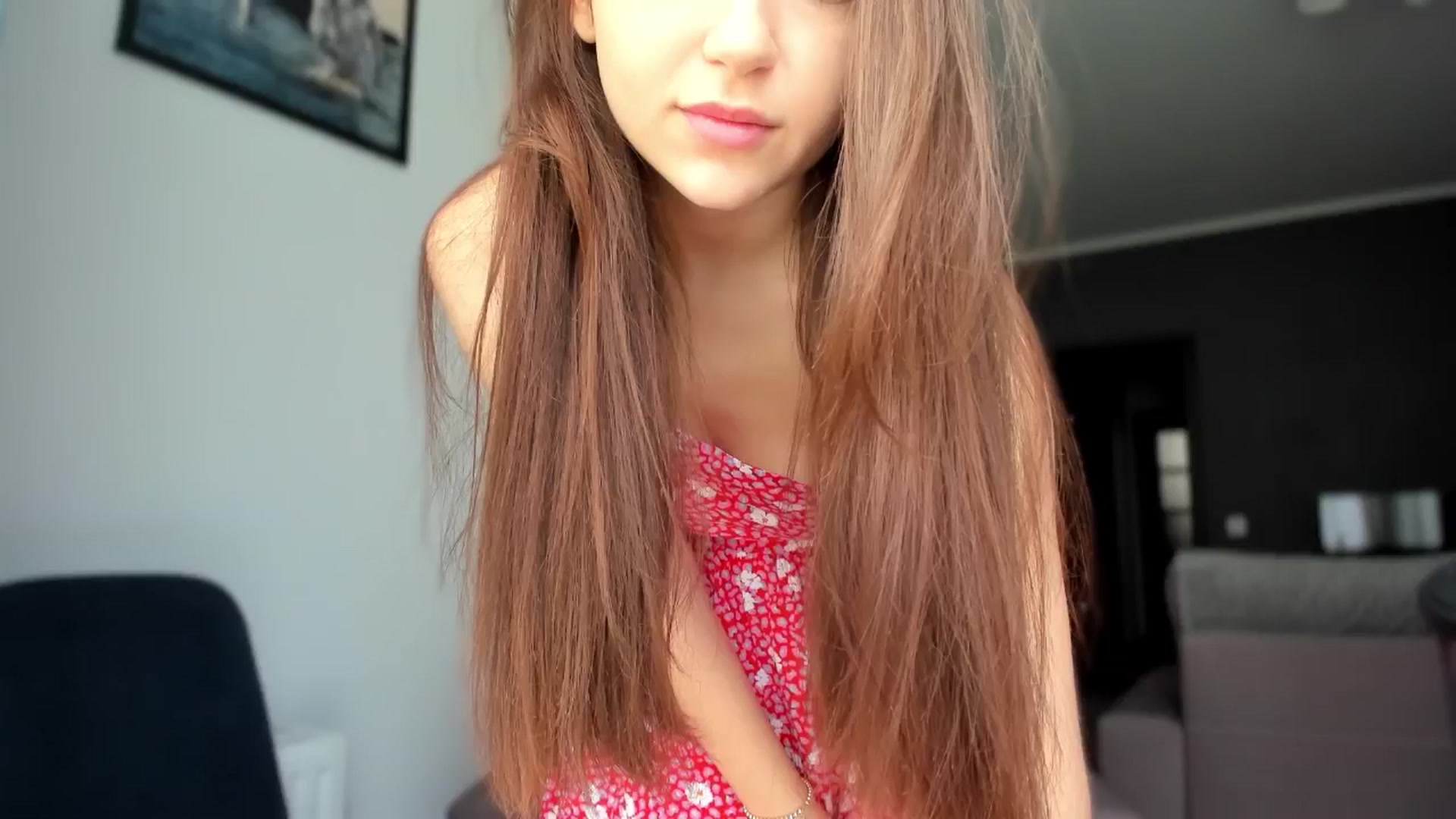Gallery image thumbnail from BeeTheQueen's myfreecams stream on, 05/19/2025, 14:06 image 6 of 20