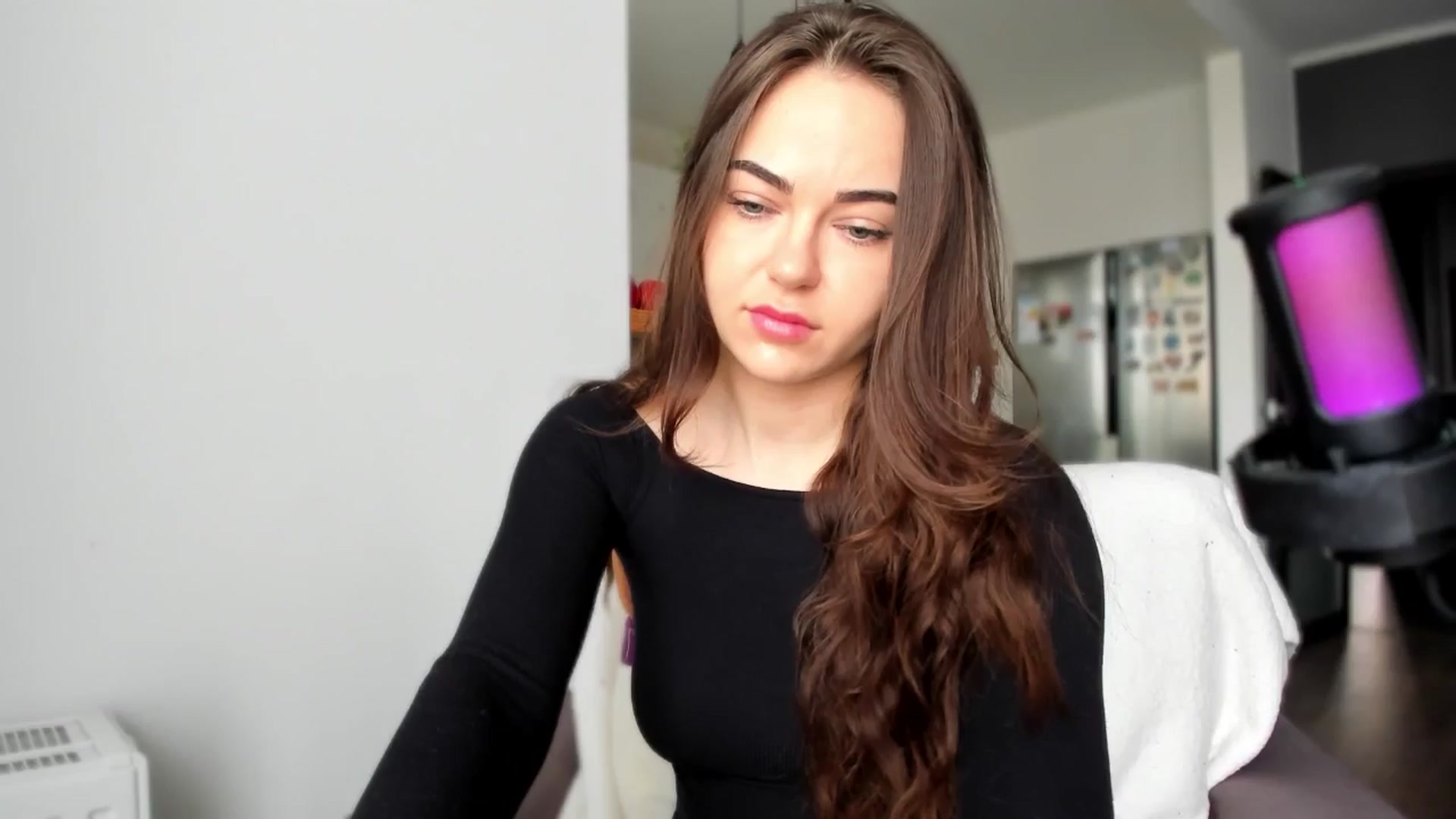Gallery image thumbnail from BeeTheQueen's myfreecams stream on, 05/20/2025, 17:16 image 3 of 20