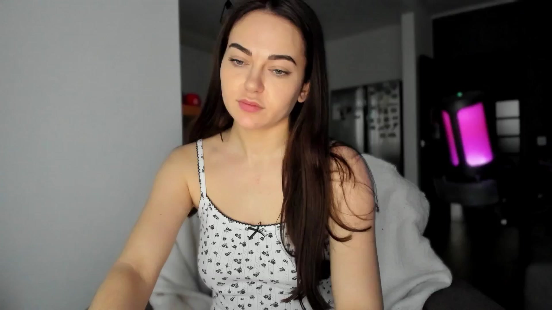 Gallery image thumbnail from BeeTheQueen's myfreecams stream on, 05/25/2025, 16:28 image 17 of 20