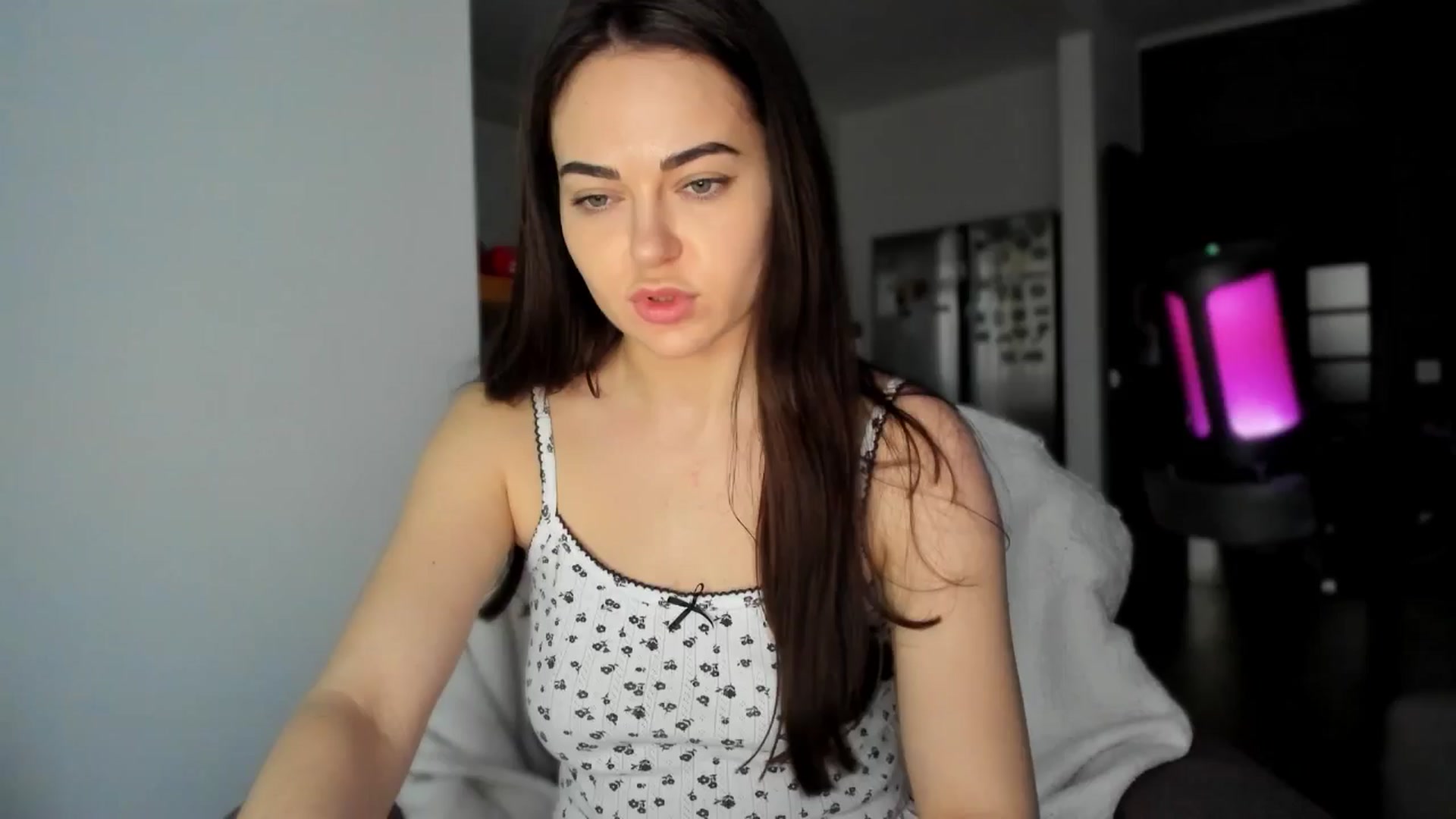 Gallery image thumbnail from BeeTheQueen's myfreecams stream on, 05/25/2025, 16:28 image 19 of 20