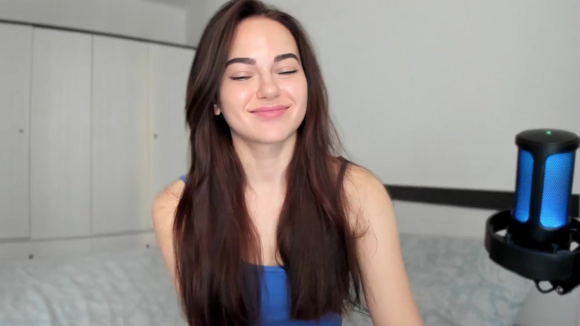 Gallery image thumbnail from BeeTheQueen's myfreecams stream on, 06/04/2025, 15:59 image 13 of 20