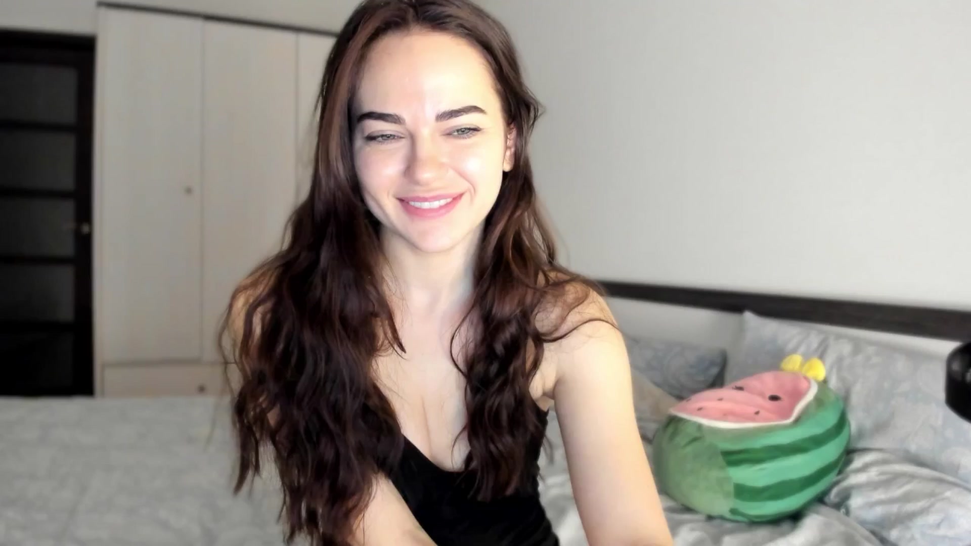 Gallery image thumbnail from BeeTheQueen's myfreecams stream on, 06/05/2025, 20:09 image 4 of 20