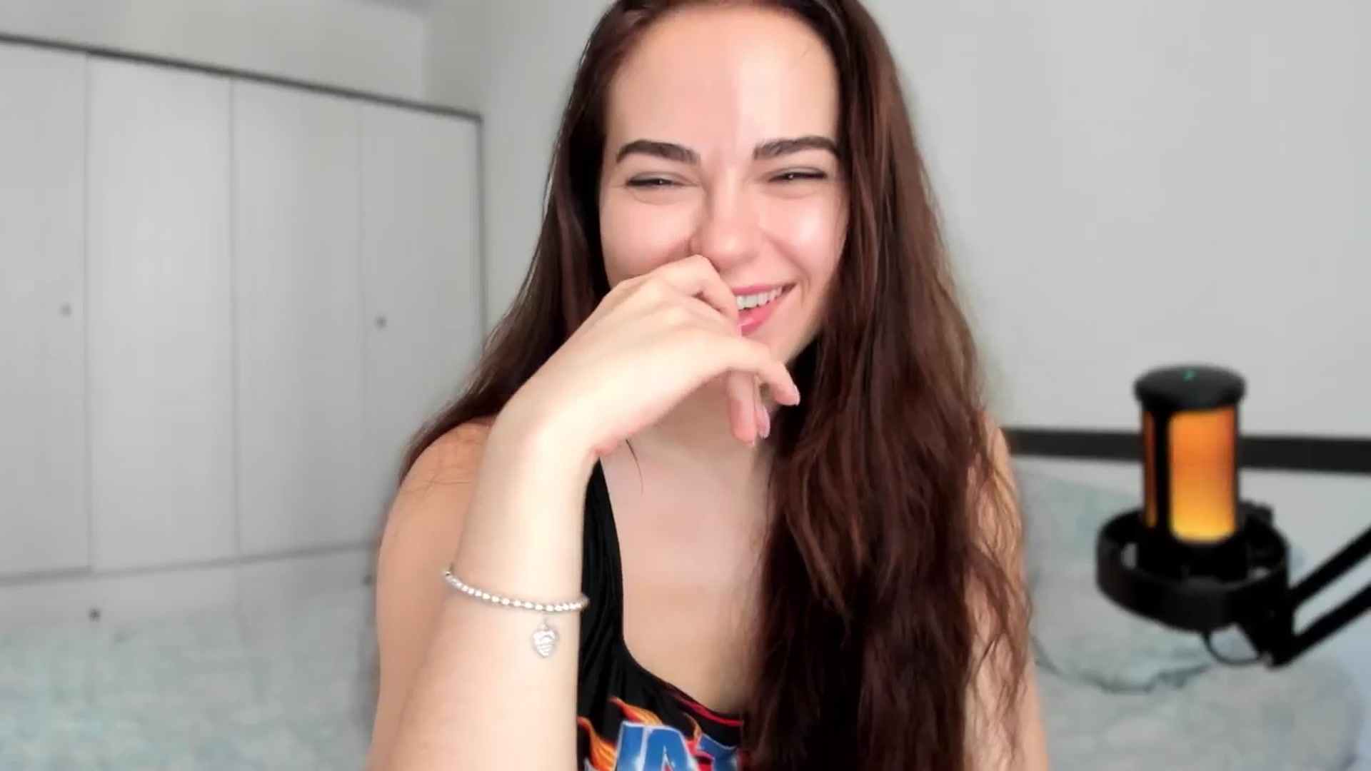 Gallery image thumbnail from BeeTheQueen's myfreecams stream on, 06/06/2025, 12:59 image 19 of 20
