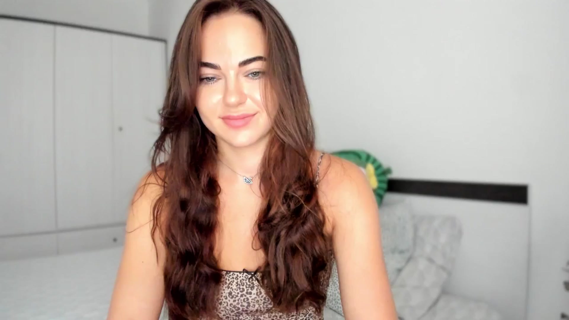 Gallery image thumbnail from BeeTheQueen's myfreecams stream on, 07/18/2025, 15:43 image 5 of 20