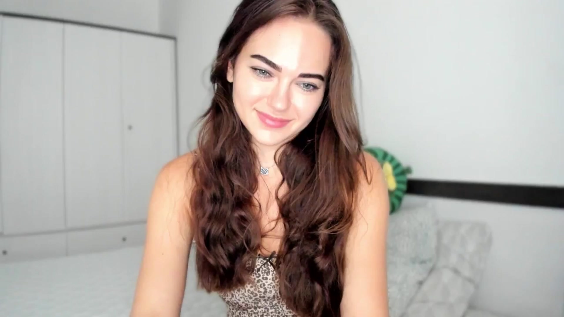 Gallery image thumbnail from BeeTheQueen's myfreecams stream on, 07/18/2025, 15:43 image 14 of 20