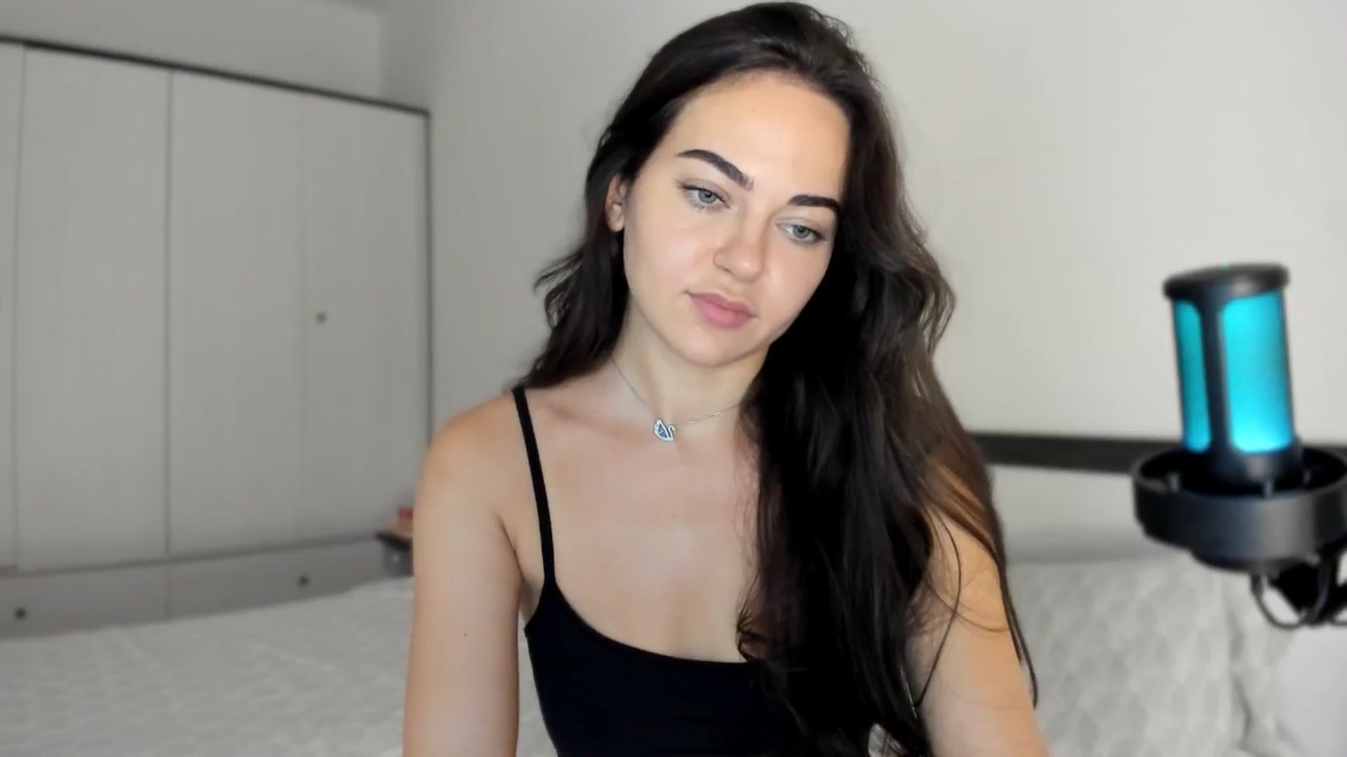 Gallery image thumbnail from BeeTheQueen's myfreecams stream on, 07/22/2025, 17:16 image 14 of 20