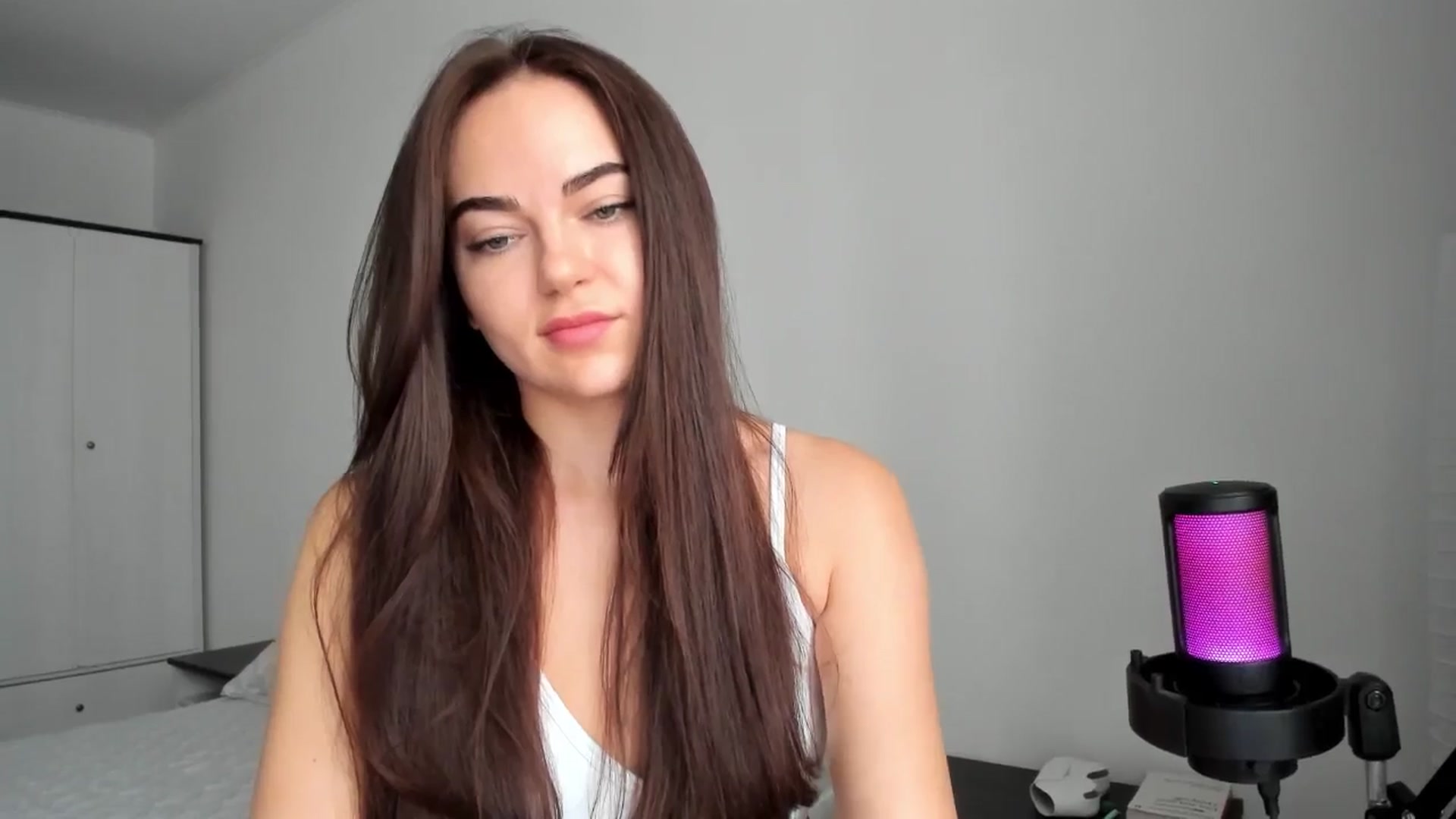 Gallery image thumbnail from BeeTheQueen's myfreecams stream on, 08/17/2025, 14:28 image 9 of 20