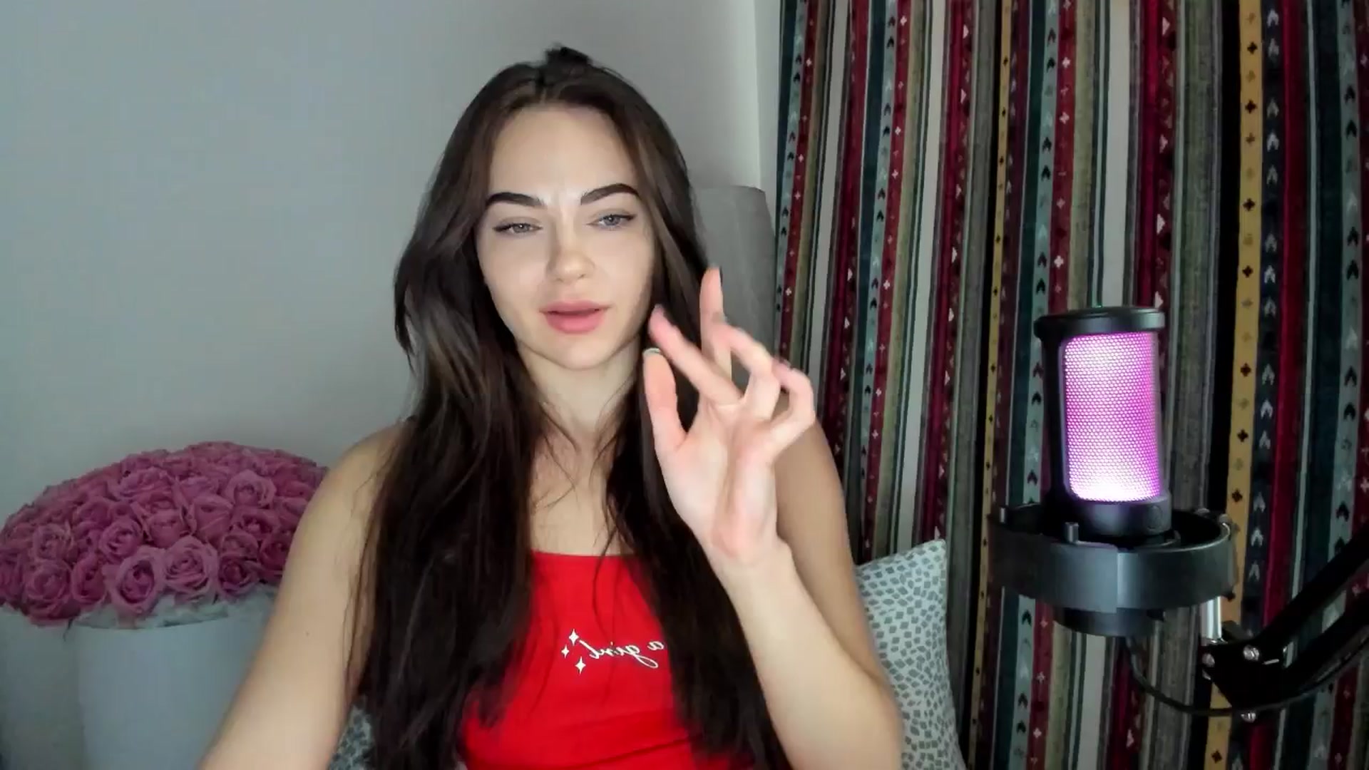 Gallery image thumbnail from BeeTheQueen's myfreecams stream on, 08/24/2025, 15:18 image 4 of 20