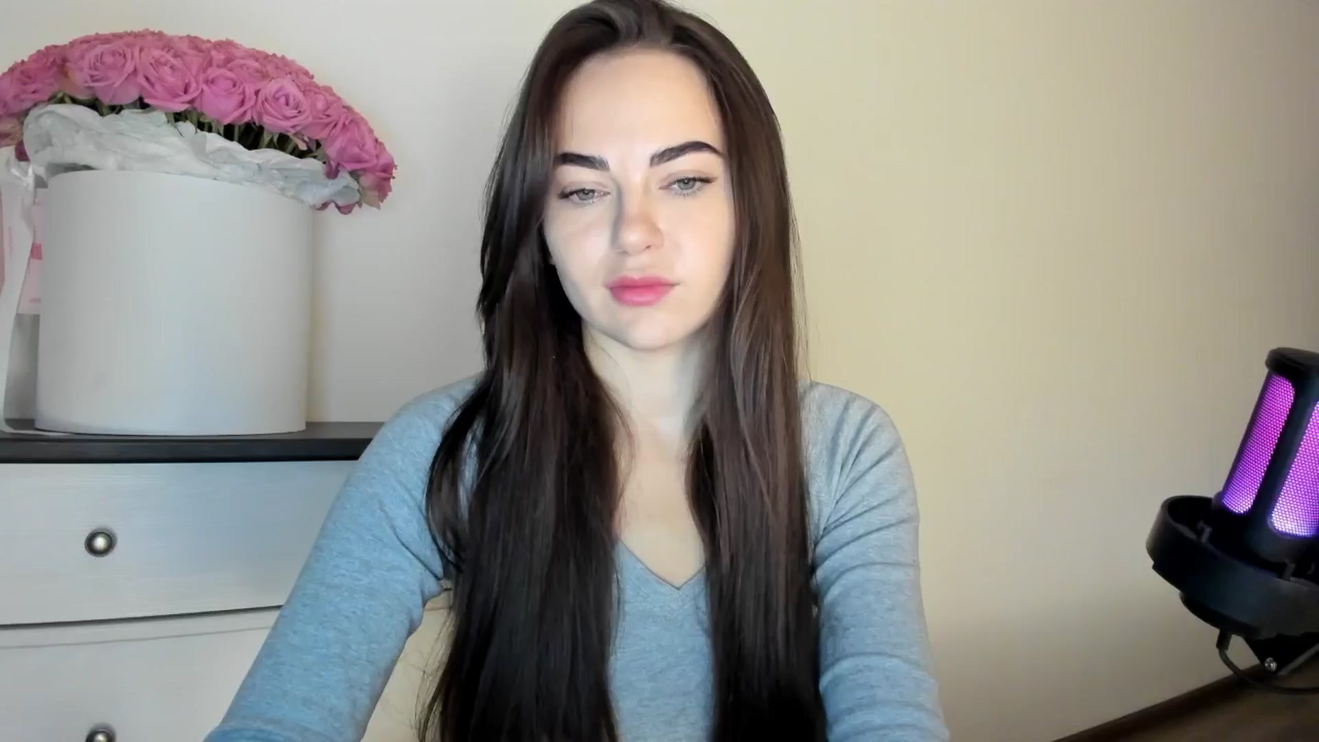 Gallery image thumbnail from BeeTheQueen's myfreecams stream on, 08/26/2025, 17:18 image 2 of 20