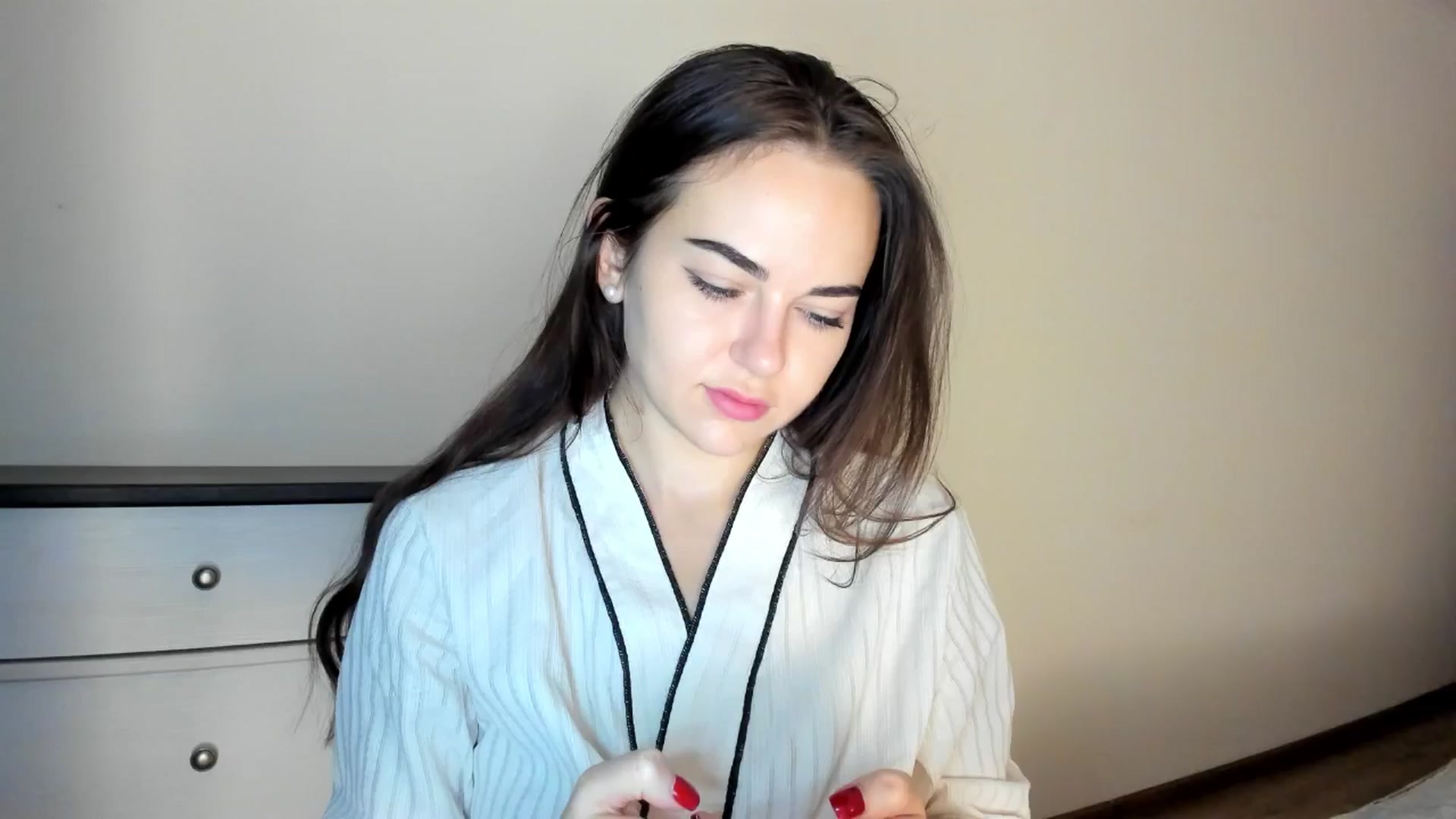 Gallery image thumbnail from BeeTheQueen's myfreecams stream on, 09/05/2025, 18:38 image 2 of 20