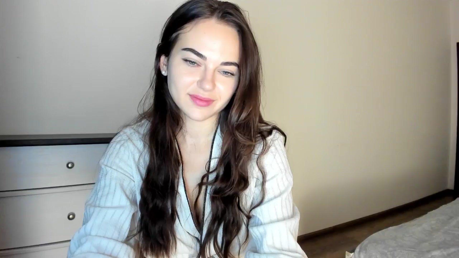Gallery image thumbnail from BeeTheQueen's myfreecams stream on, 09/05/2025, 18:38 image 13 of 20
