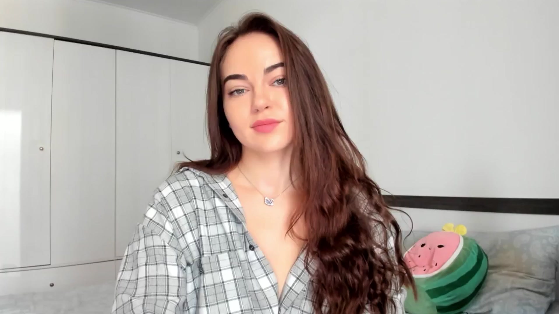 Gallery image thumbnail from BeeTheQueen's myfreecams stream on, 09/19/2025, 14:36 image 3 of 20