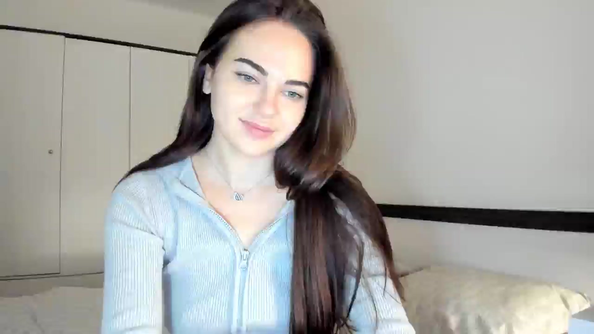 Gallery image thumbnail from BeeTheQueen's myfreecams stream on, 09/24/2025, 16:47 image 6 of 20