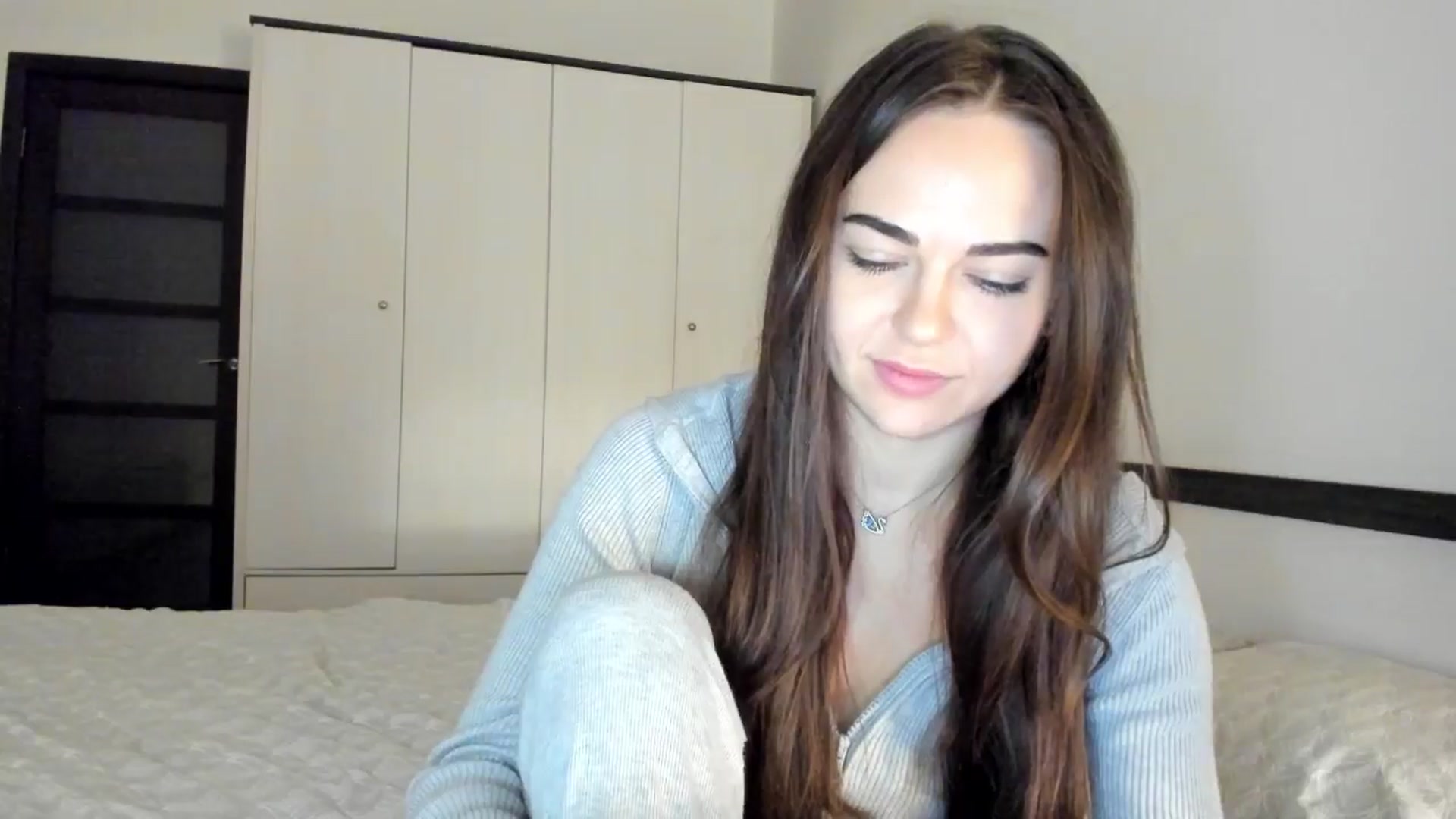 Gallery image thumbnail from BeeTheQueen's myfreecams stream on, 09/24/2025, 17:42 image 15 of 20