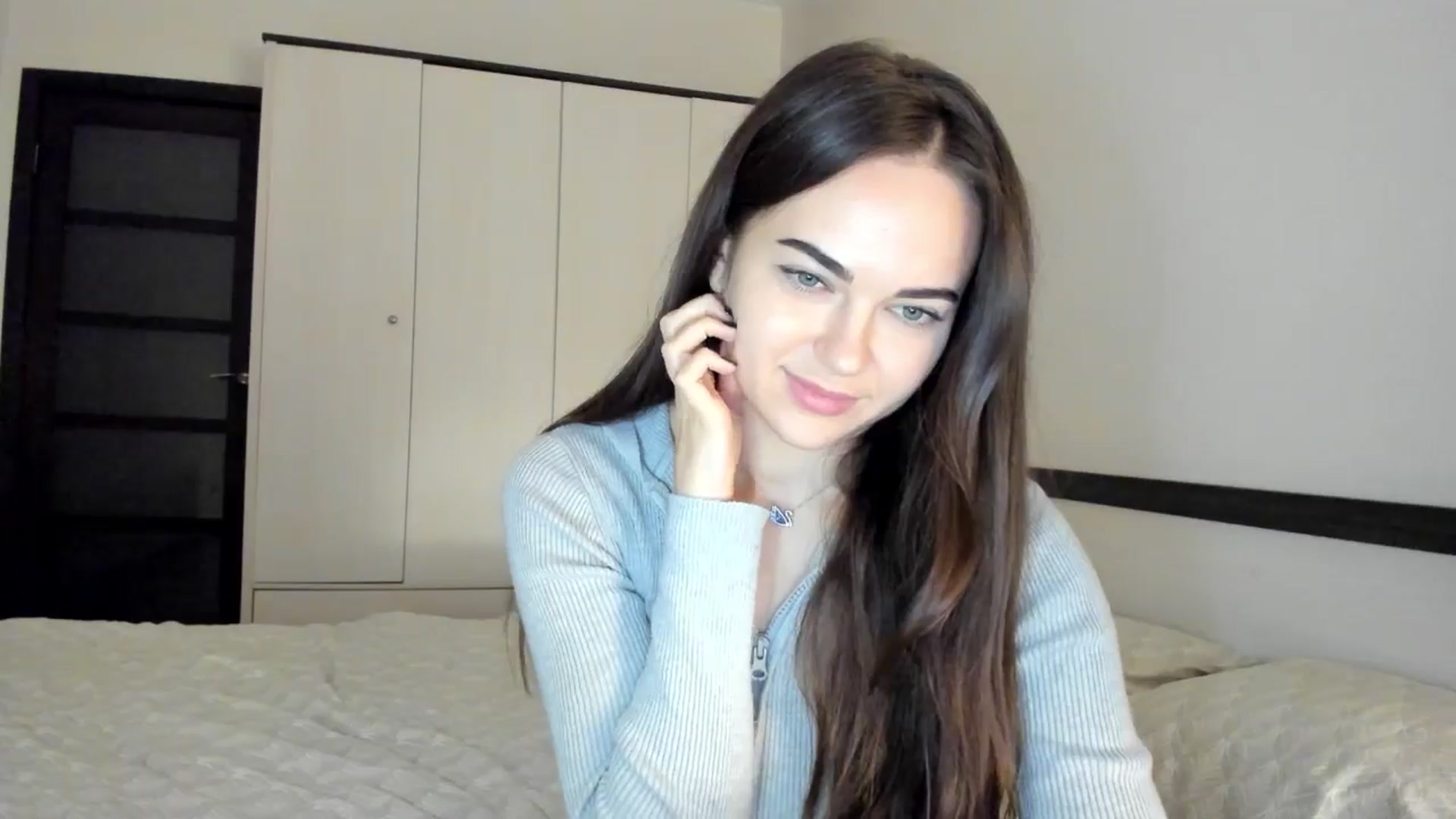 Gallery image thumbnail from BeeTheQueen's myfreecams stream on, 09/24/2025, 17:42 image 9 of 20