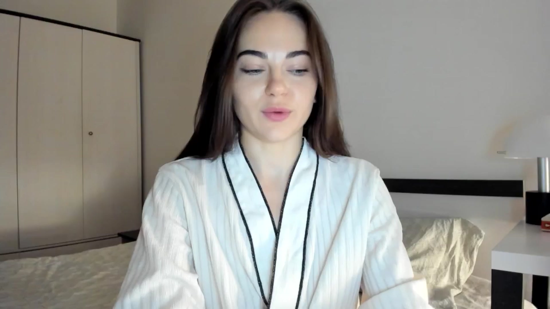 Gallery image thumbnail from BeeTheQueen's myfreecams stream on, 09/27/2025, 17:22 image 8 of 20