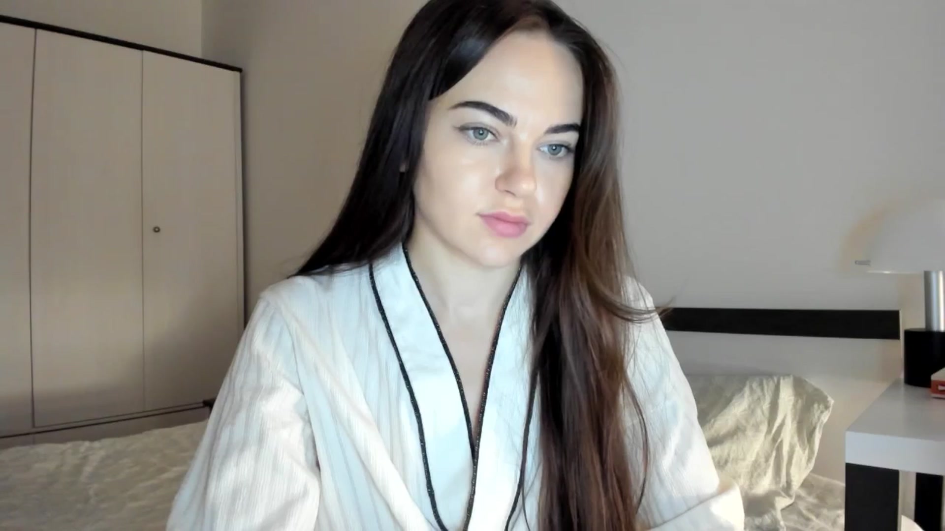 Gallery image thumbnail from BeeTheQueen's myfreecams stream on, 09/27/2025, 17:22 image 7 of 20