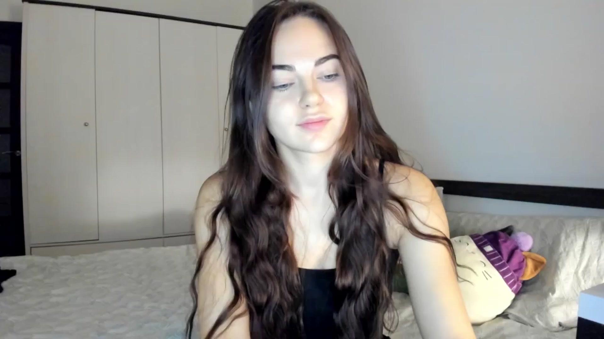 Gallery image thumbnail from BeeTheQueen's myfreecams stream on, 09/28/2025, 17:09 image 10 of 20