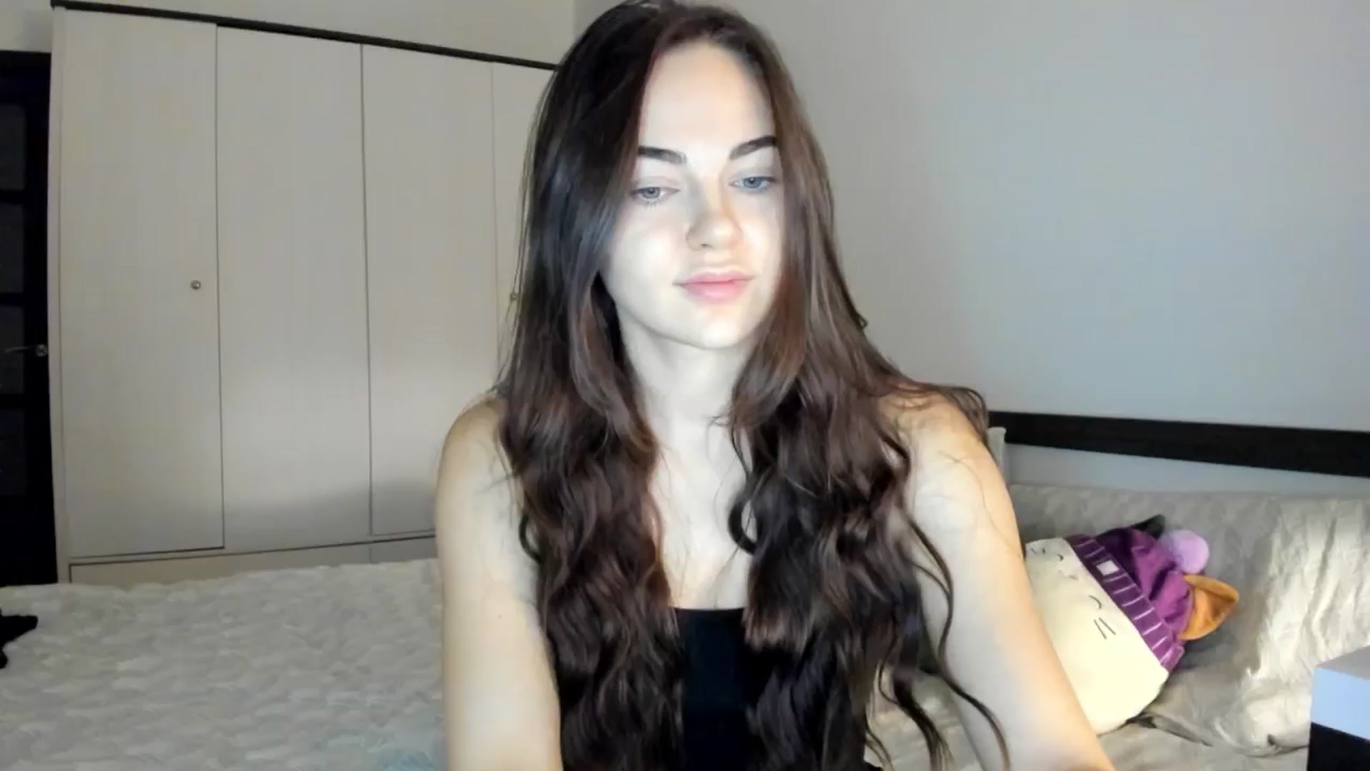 Gallery image thumbnail from BeeTheQueen's myfreecams stream on, 09/28/2025, 17:09 image 15 of 20