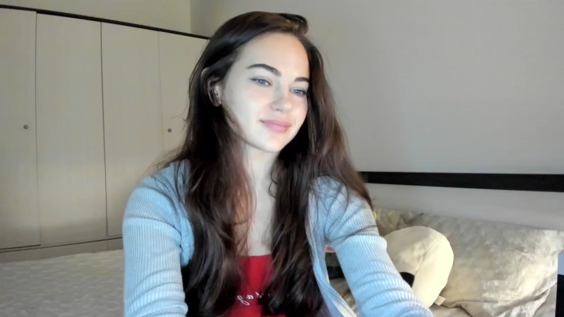Gallery image thumbnail from BeeTheQueen's myfreecams stream on, 09/30/2025, 16:01 image 16 of 20