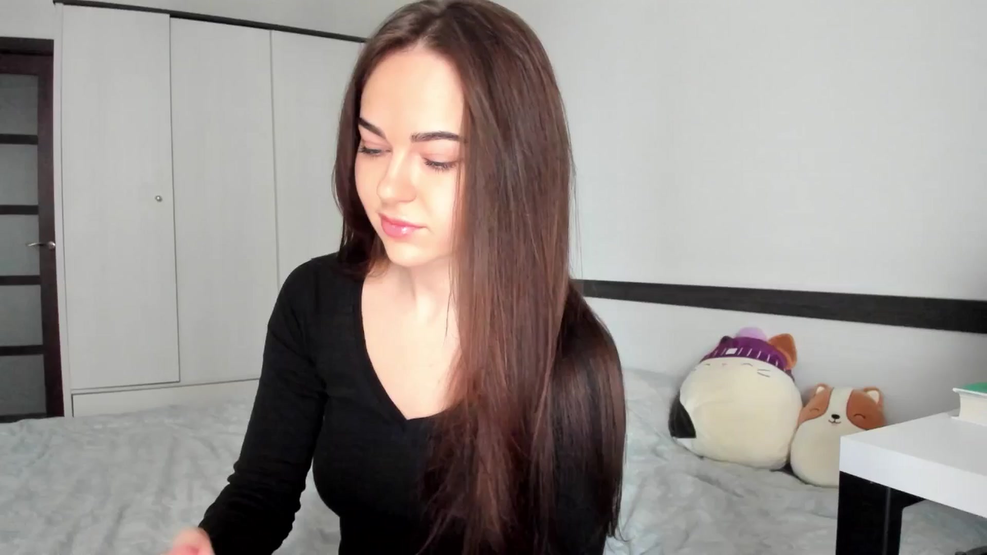 Gallery image thumbnail from BeeTheQueen's myfreecams stream on, 10/23/2025, 13:15 image 14 of 20