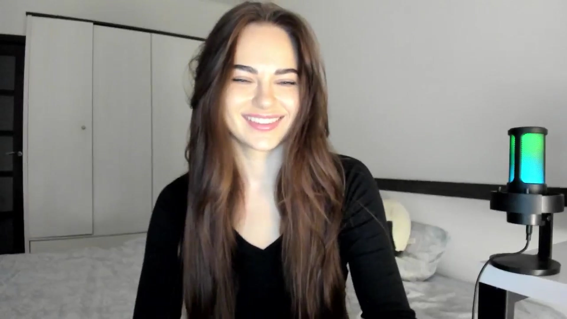 Gallery image thumbnail from BeeTheQueen's myfreecams stream on, 10/23/2025, 14:35 image 20 of 20