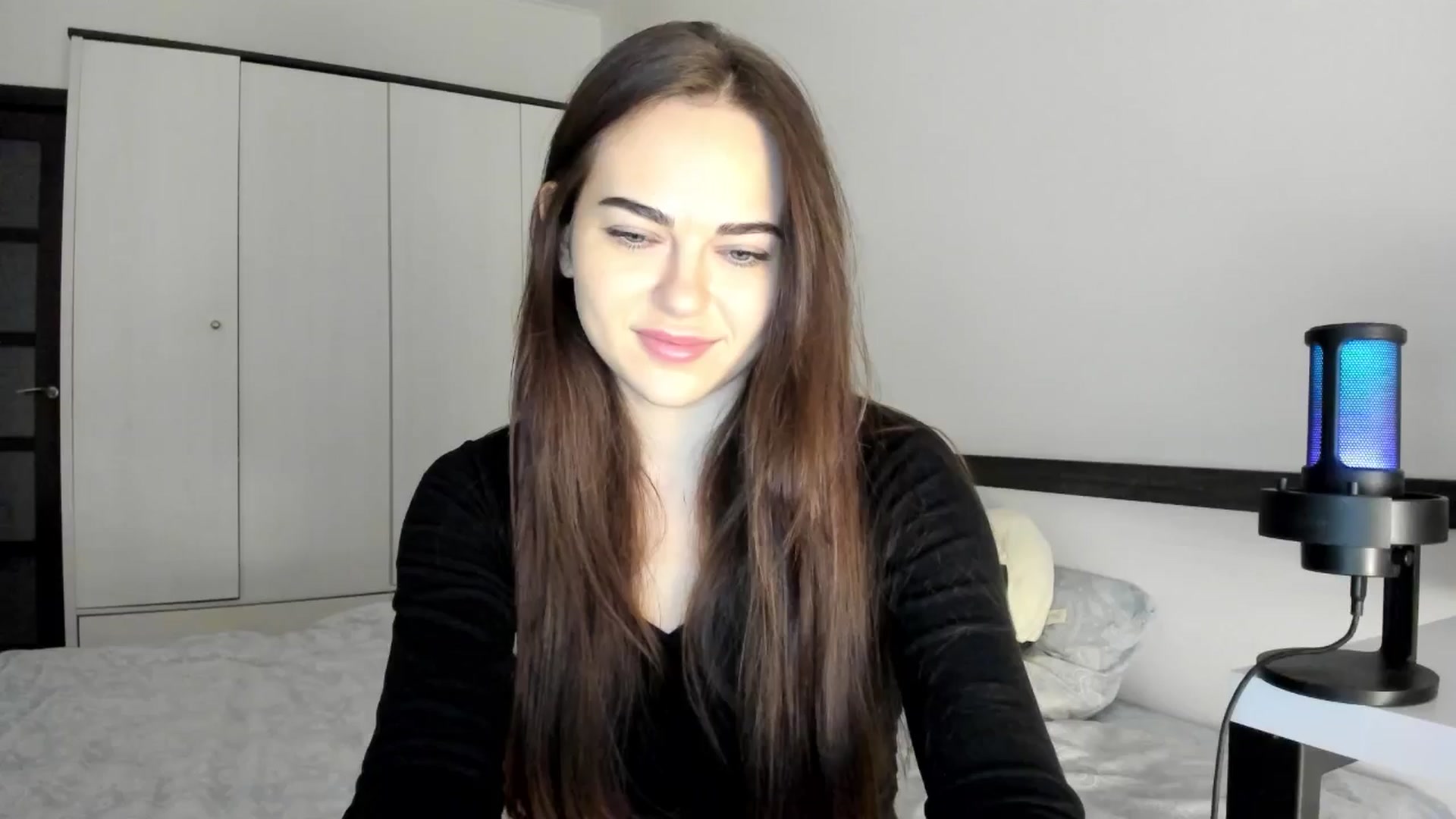 Gallery image thumbnail from BeeTheQueen's myfreecams stream on, 10/23/2025, 14:35 image 18 of 20