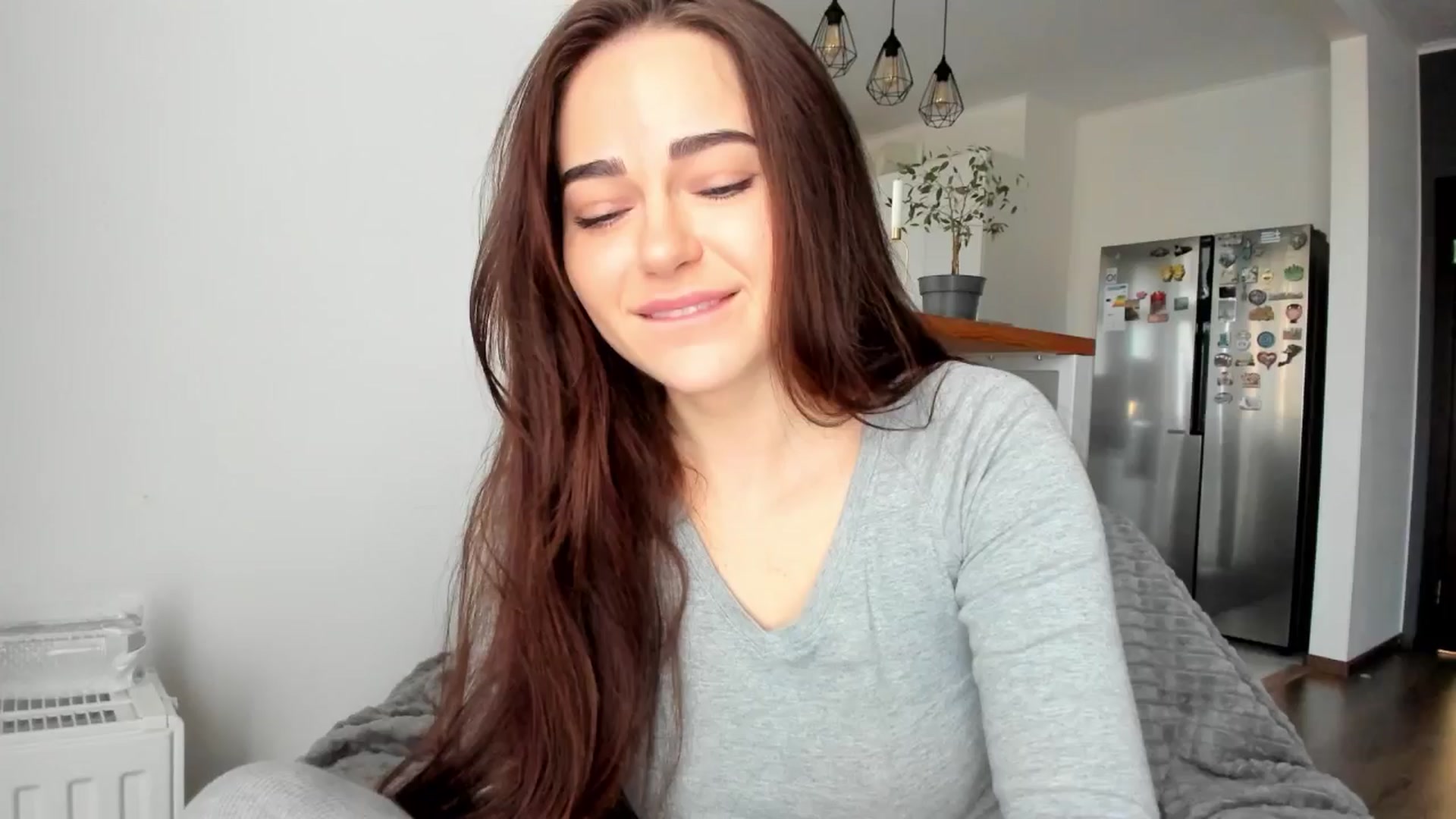 Gallery image thumbnail from BeeTheQueen's myfreecams stream on, 10/26/2025, 14:17 image 9 of 20