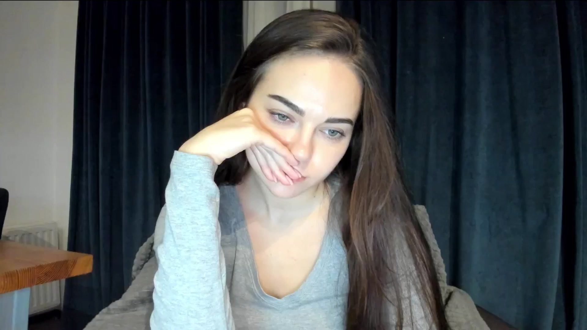 Gallery image thumbnail from BeeTheQueen's myfreecams stream on, 10/26/2025, 17:16 image 9 of 20