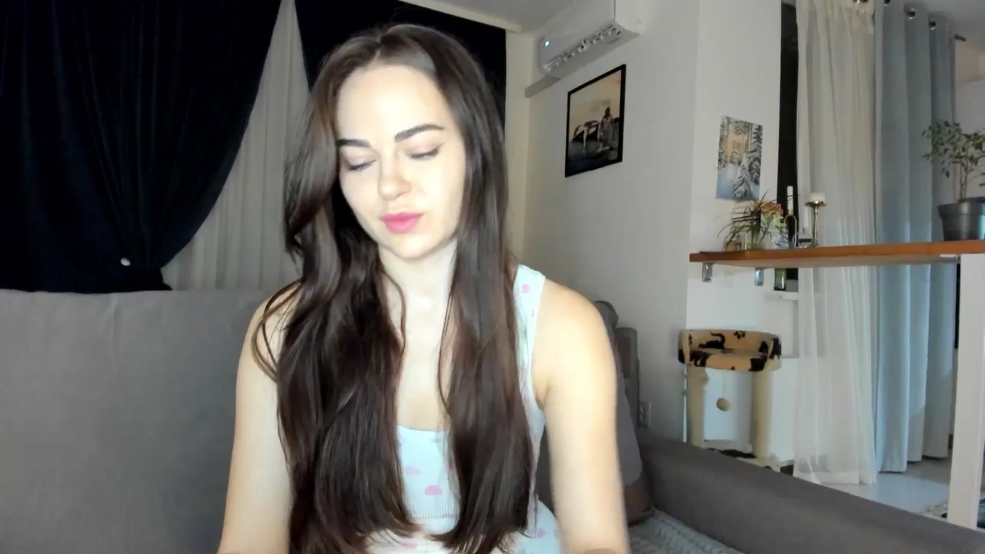 Gallery image thumbnail from BeeTheQueen's myfreecams stream on, 11/06/2025, 16:26 image 3 of 20