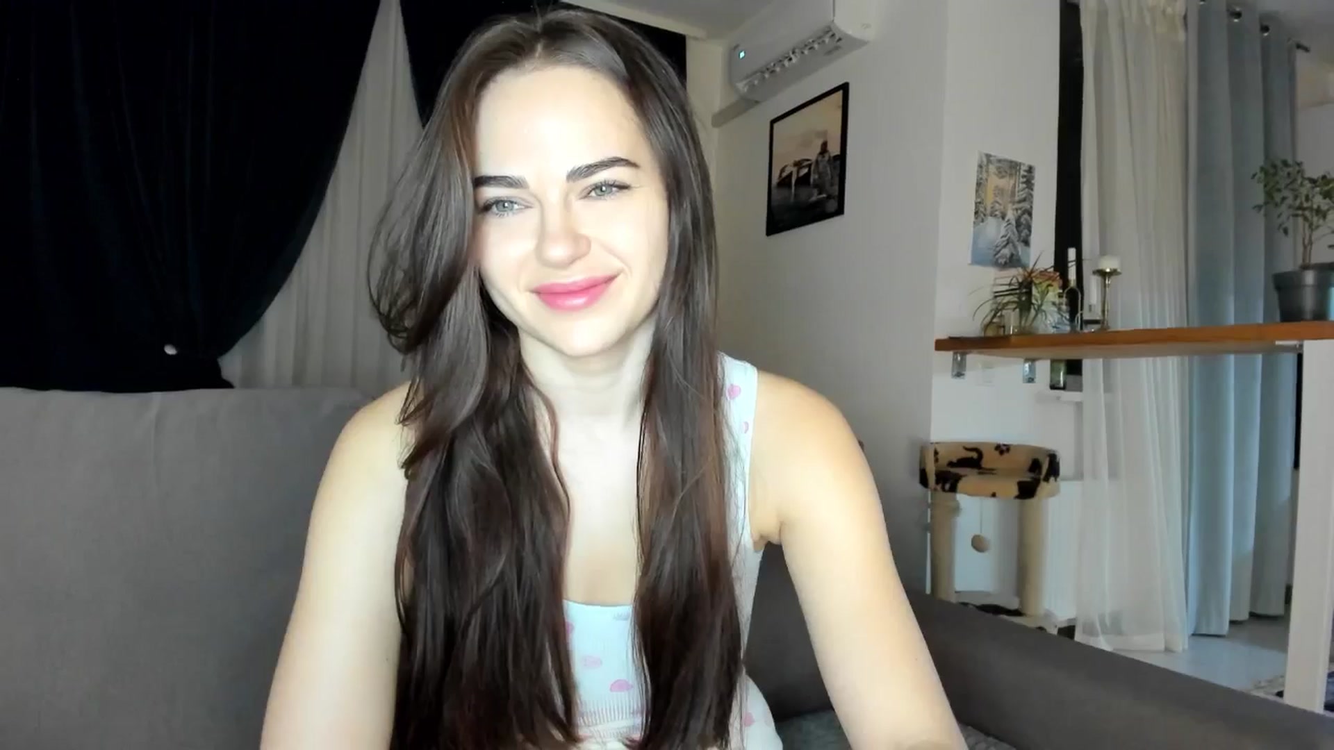 Gallery image thumbnail from BeeTheQueen's myfreecams stream on, 11/06/2025, 16:26 image 2 of 20