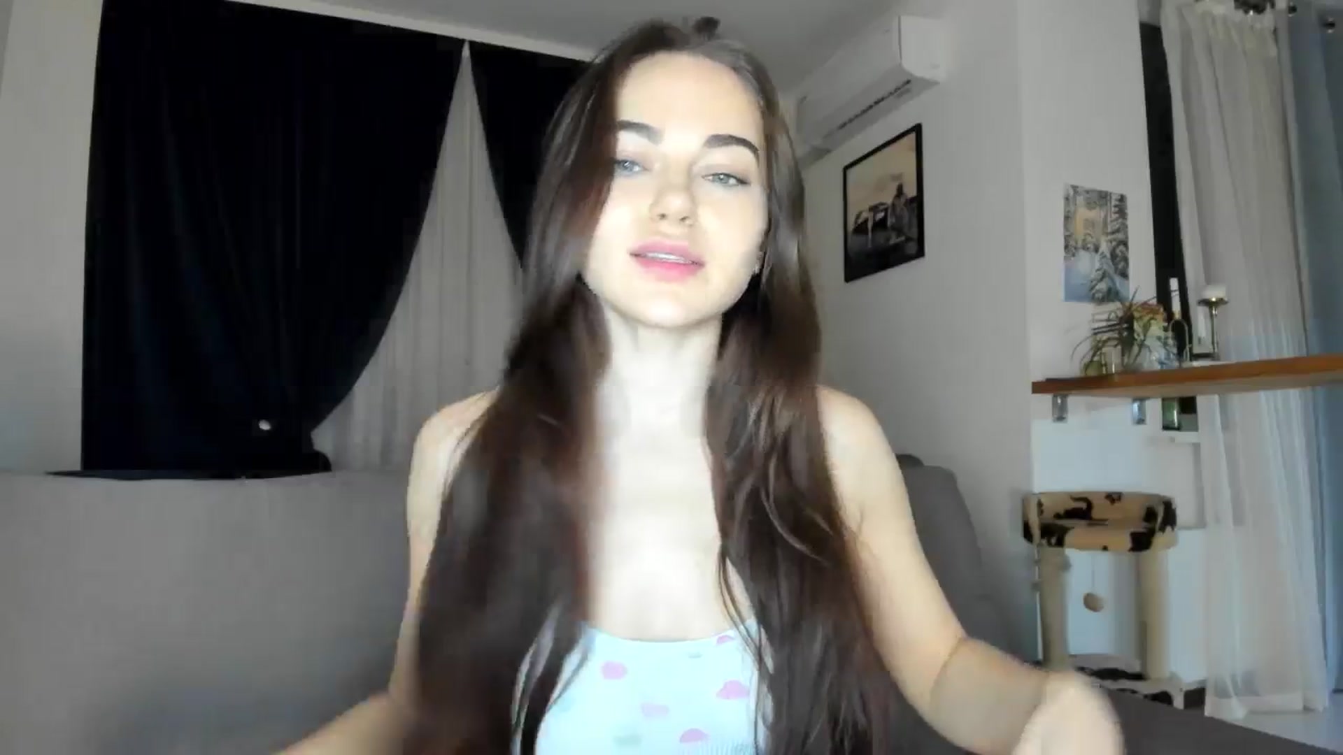 Gallery image thumbnail from BeeTheQueen's myfreecams stream on, 11/06/2025, 18:25 image 12 of 20