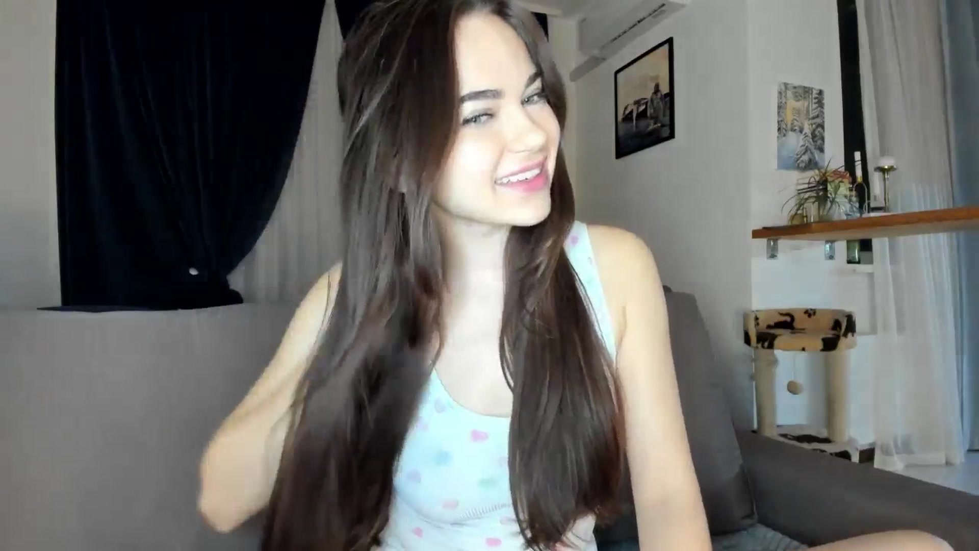 Gallery image thumbnail from BeeTheQueen's myfreecams stream on, 11/06/2025, 18:25 image 13 of 20