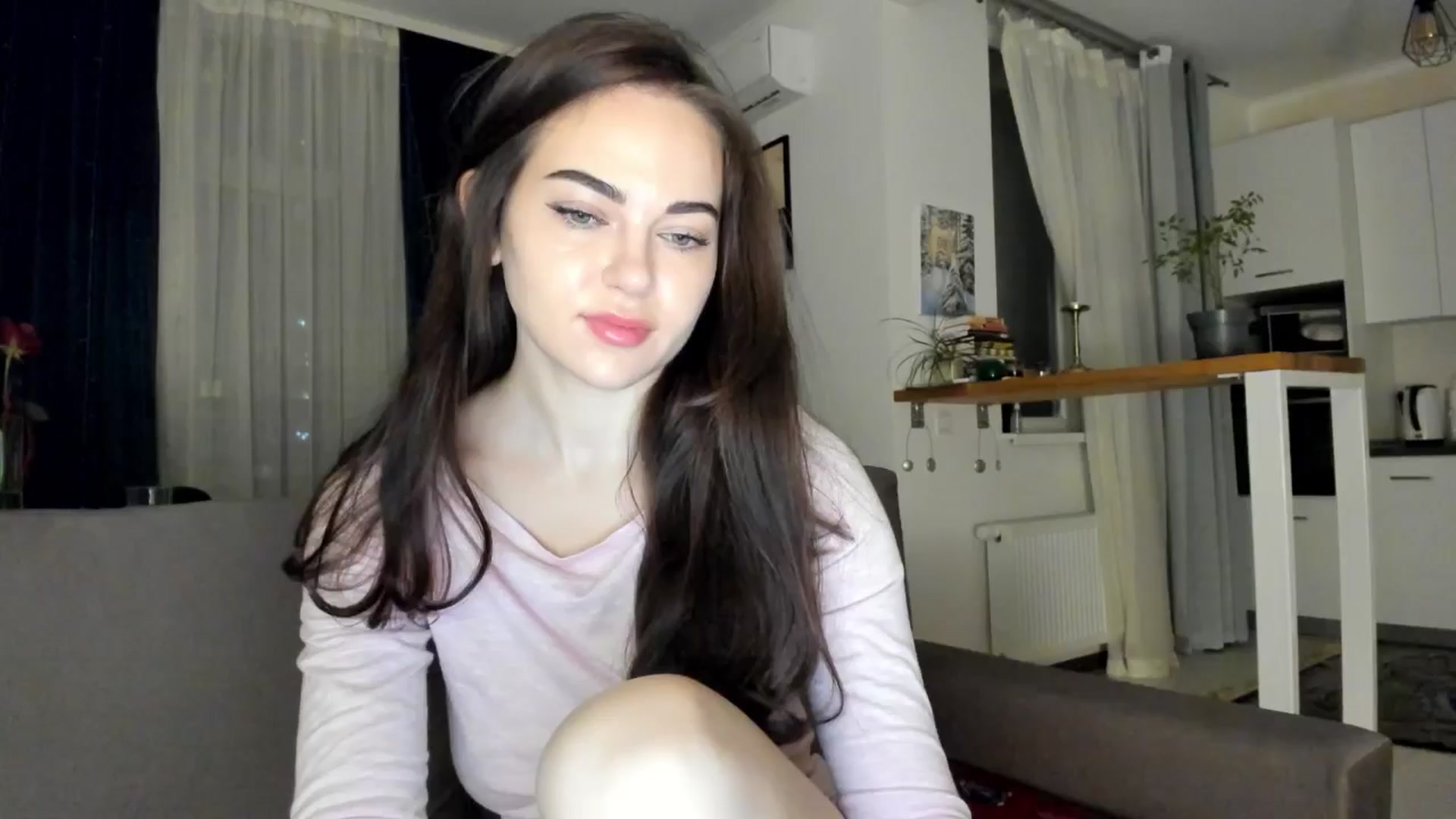 Gallery image thumbnail from BeeTheQueen's myfreecams stream on, 11/19/2025, 15:58 image 12 of 20