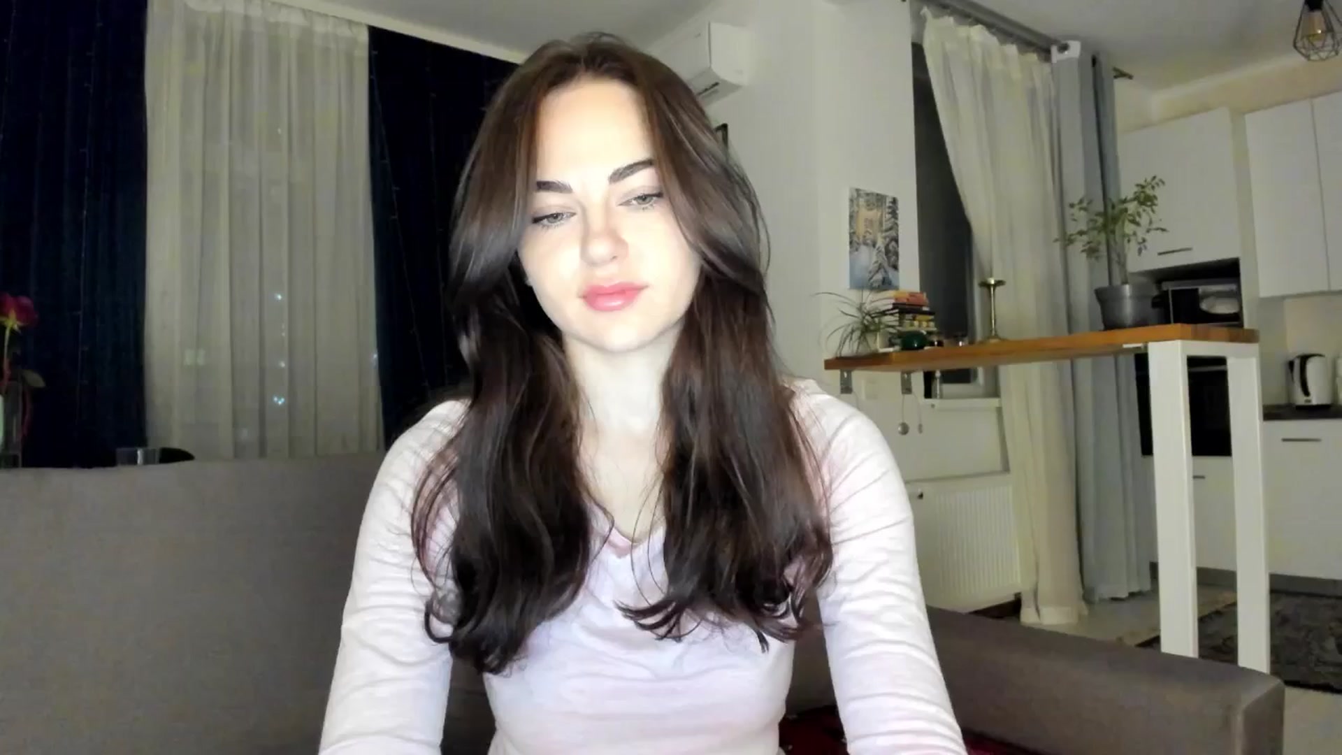 Gallery image thumbnail from BeeTheQueen's myfreecams stream on, 11/19/2025, 15:58 image 17 of 20