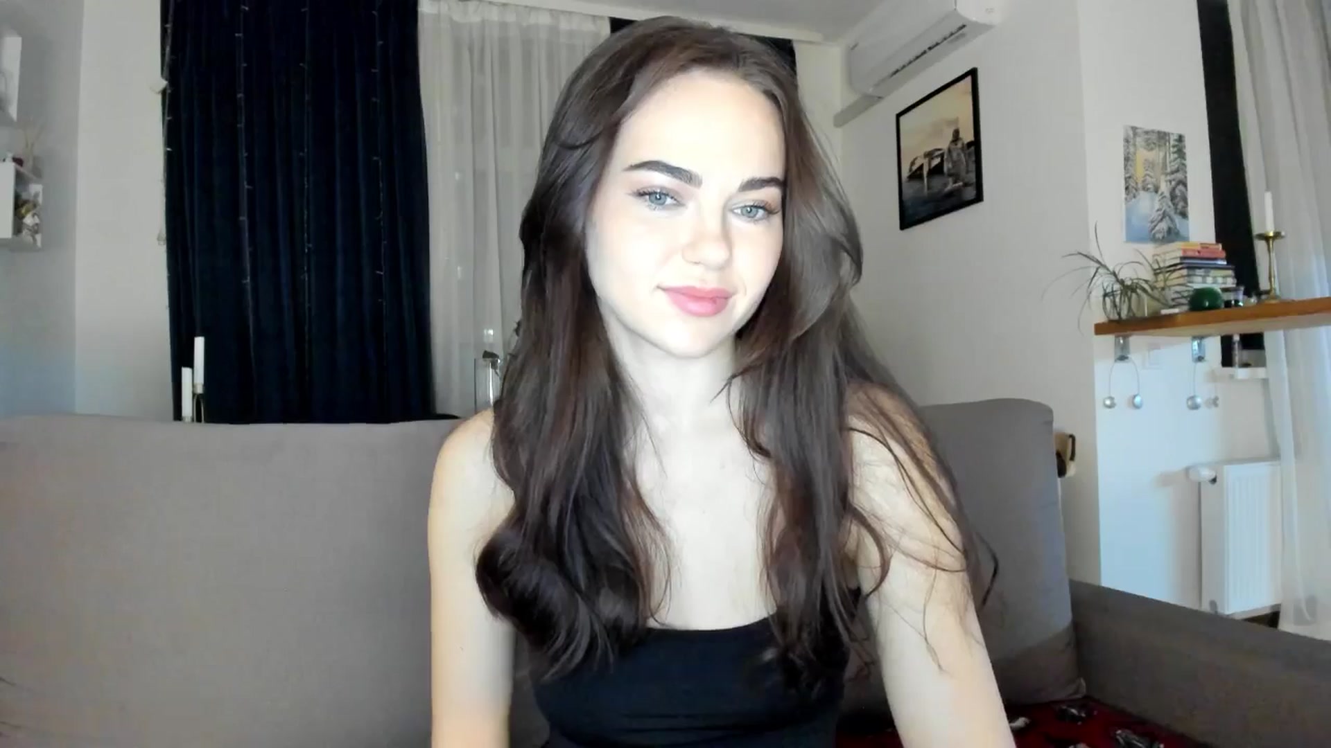 Gallery image thumbnail from BeeTheQueen's myfreecams stream on, 11/22/2025, 19:00 image 12 of 20