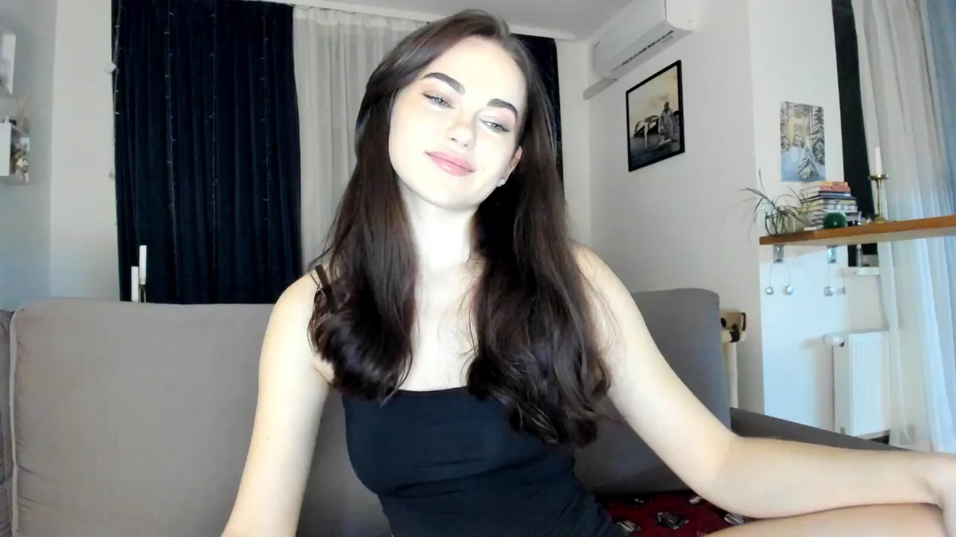 Gallery image thumbnail from BeeTheQueen's myfreecams stream on, 11/22/2025, 19:00 image 17 of 20