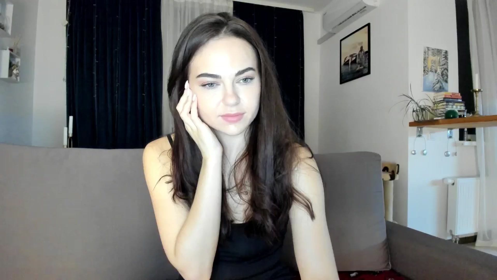 Gallery image thumbnail from BeeTheQueen's myfreecams stream on, 11/22/2025, 20:52 image 15 of 20