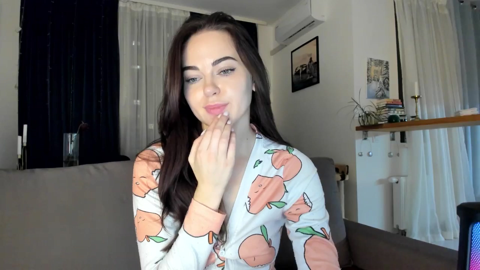 Gallery image thumbnail from BeeTheQueen's myfreecams stream on, 11/23/2025, 18:24 image 6 of 20