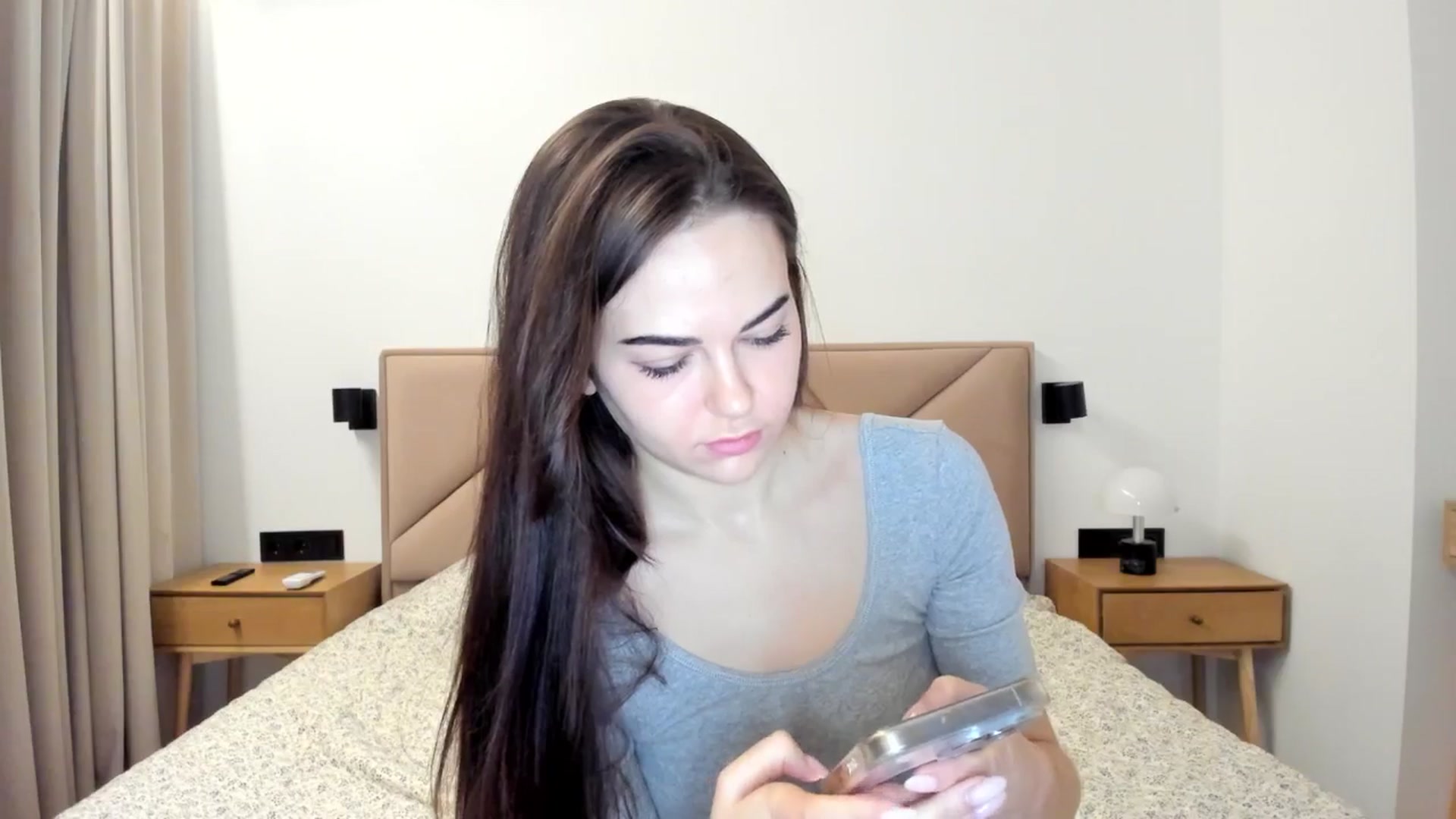 Gallery image thumbnail from BeeTheQueen's myfreecams stream on, 12/08/2025, 19:32 image 15 of 20