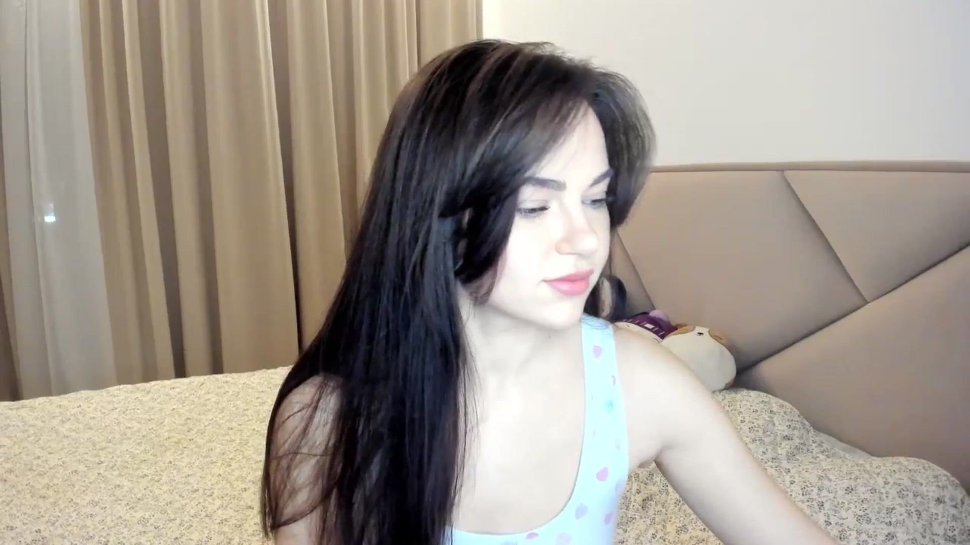 Gallery image thumbnail from BeeTheQueen's myfreecams stream on, 01/31/2026, 18:01 image 16 of 20