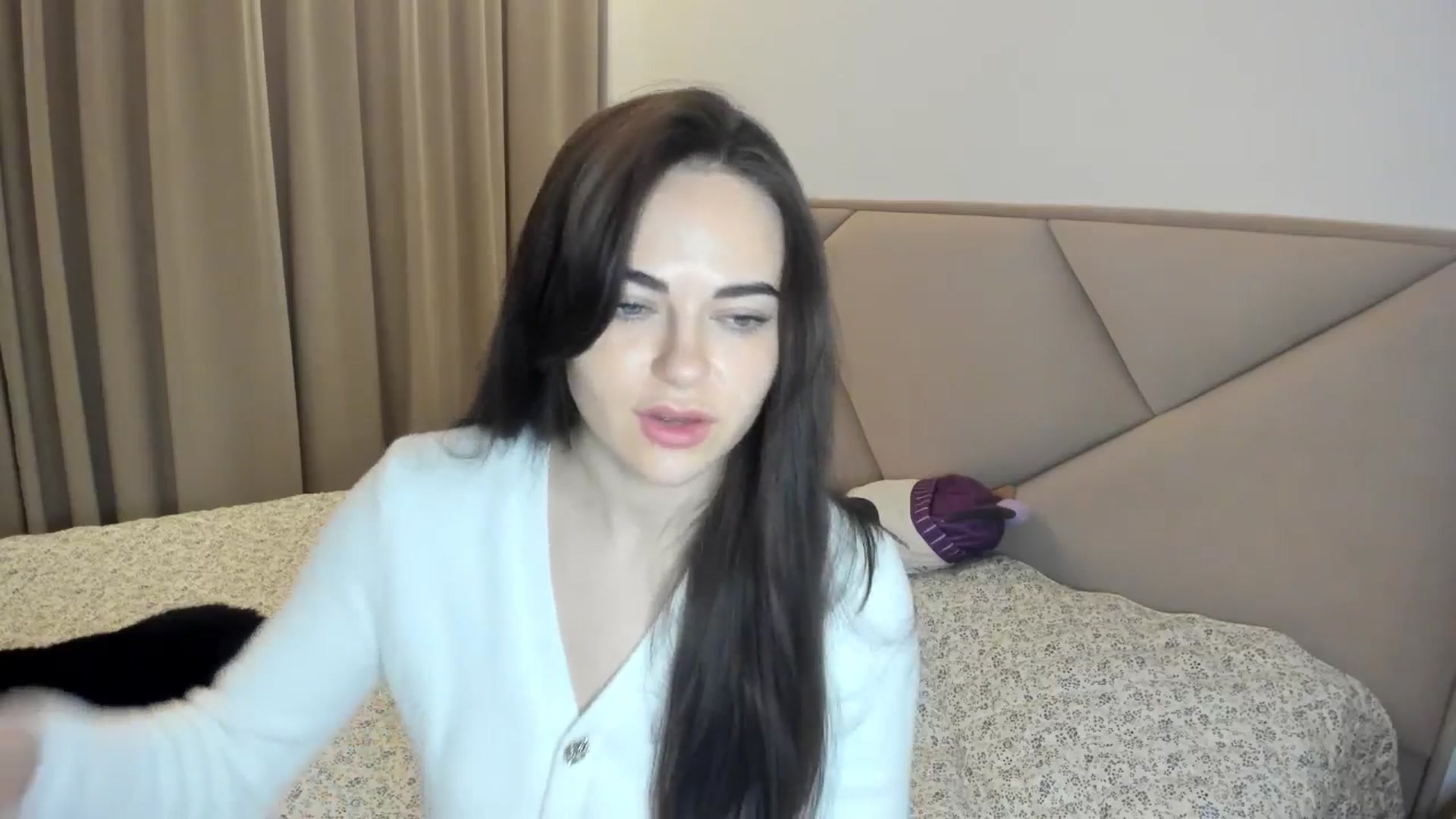 Gallery image thumbnail from BeeTheQueen's myfreecams stream on, 02/01/2026, 21:42 image 10 of 20