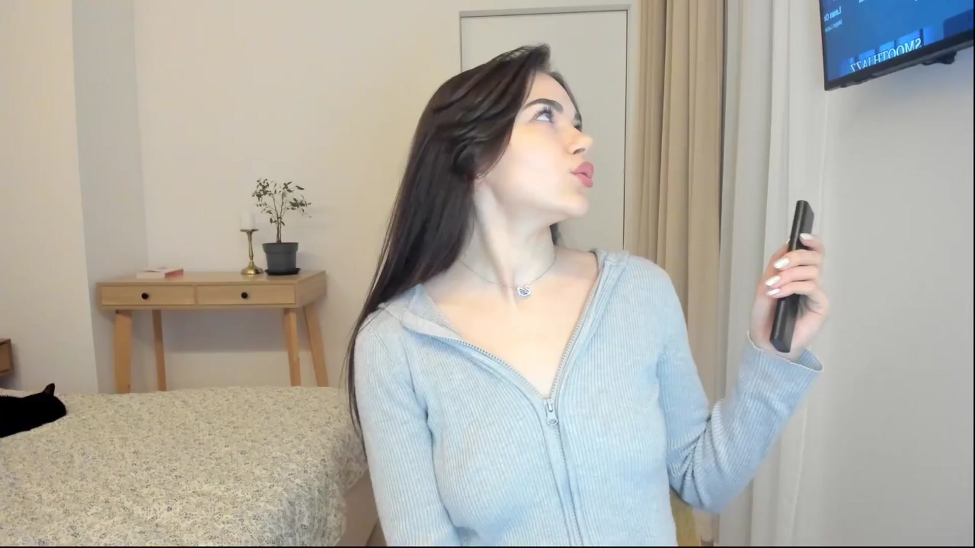 Gallery image thumbnail from BeeTheQueen's myfreecams stream on, 02/04/2026, 20:15 image 3 of 20