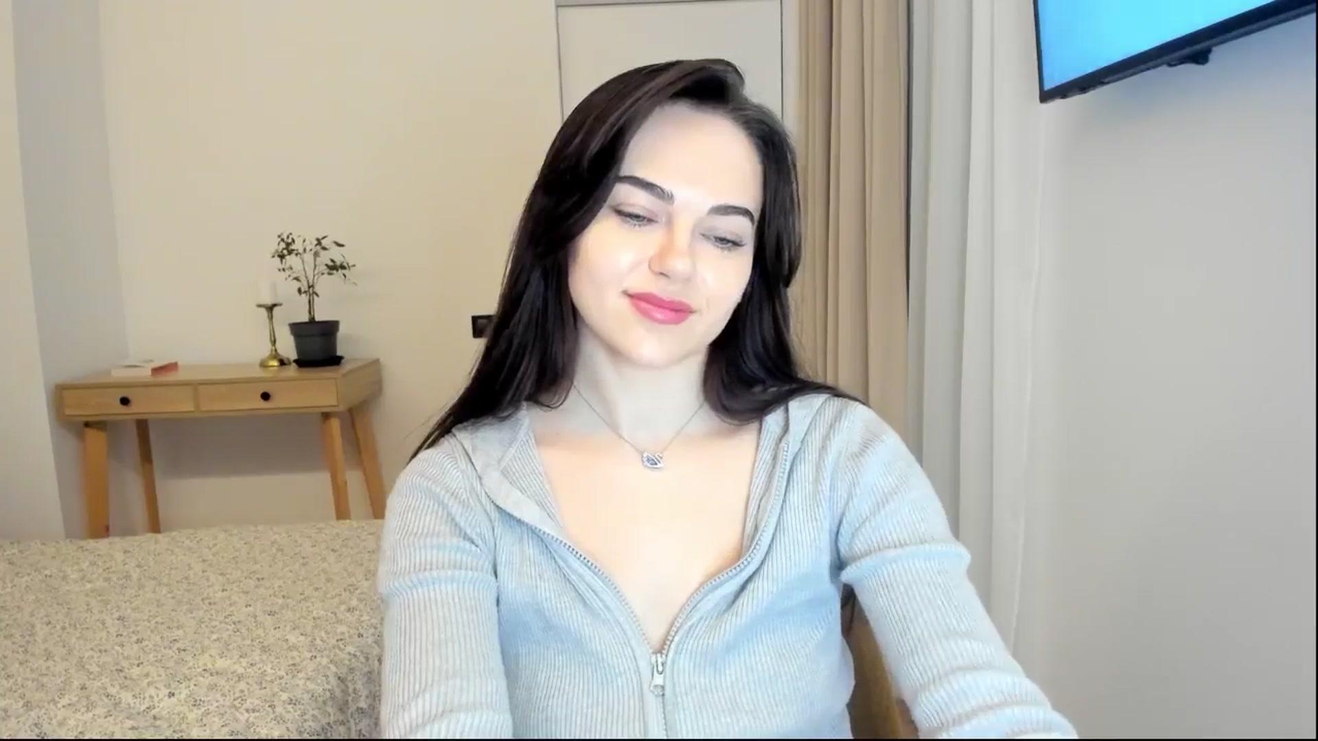 Gallery image thumbnail from BeeTheQueen's myfreecams stream on, 02/04/2026, 20:15 image 17 of 20