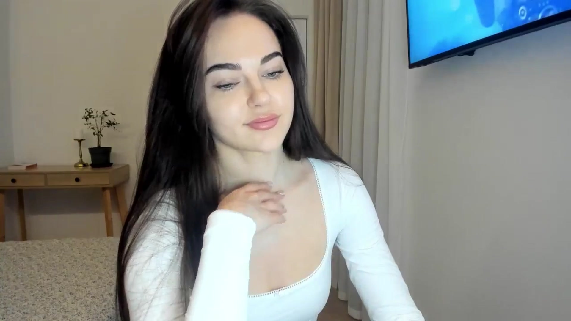 Gallery image thumbnail from BeeTheQueen's myfreecams stream on, 02/05/2026, 19:40 image 9 of 20