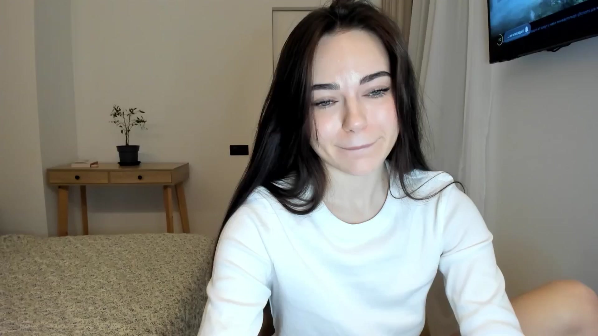 Gallery image thumbnail from BeeTheQueen's myfreecams stream on, 02/17/2026, 19:51 image 12 of 20