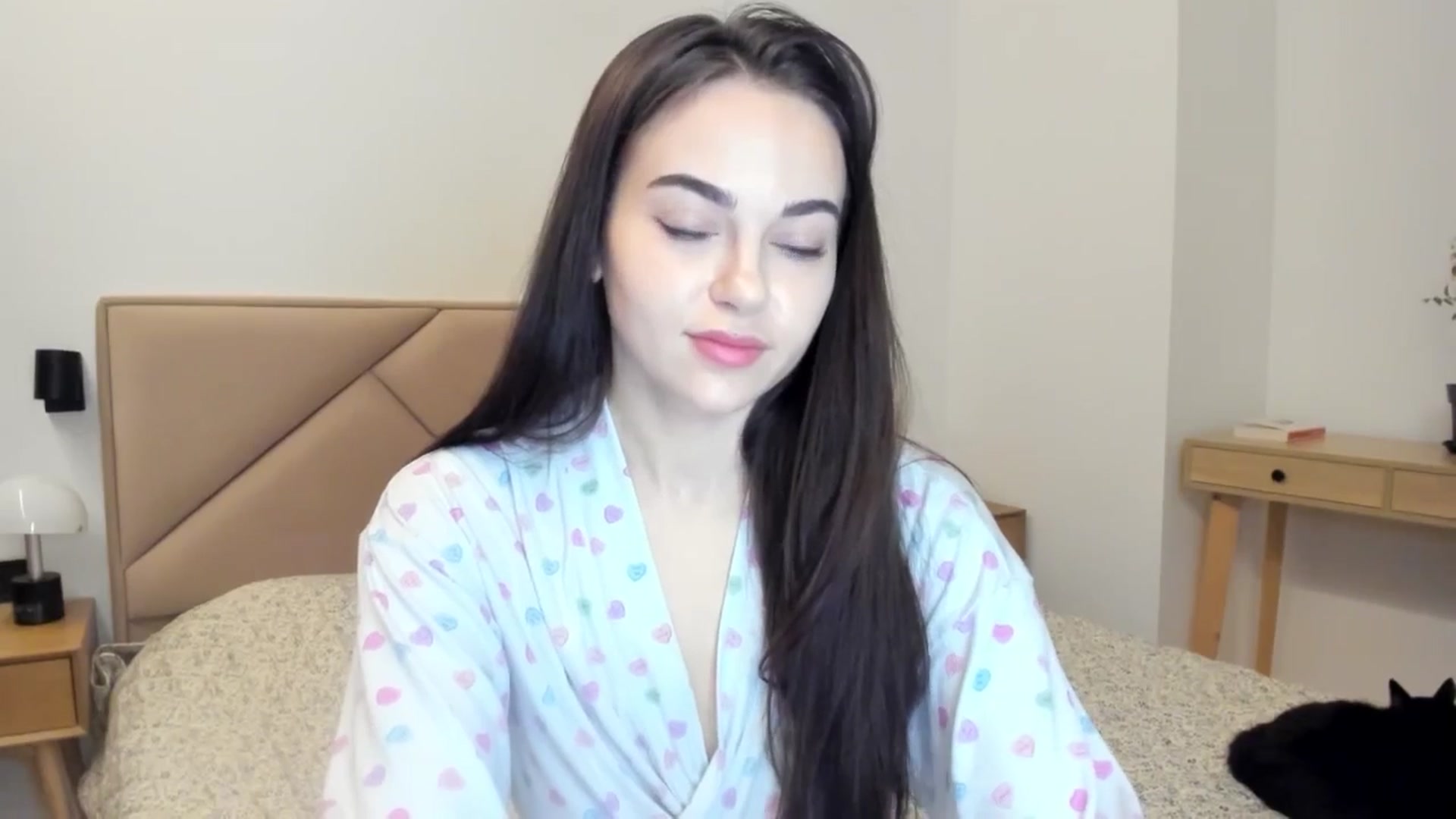 Gallery image thumbnail from BeeTheQueen's myfreecams stream on, 02/20/2026, 21:49 image 6 of 20