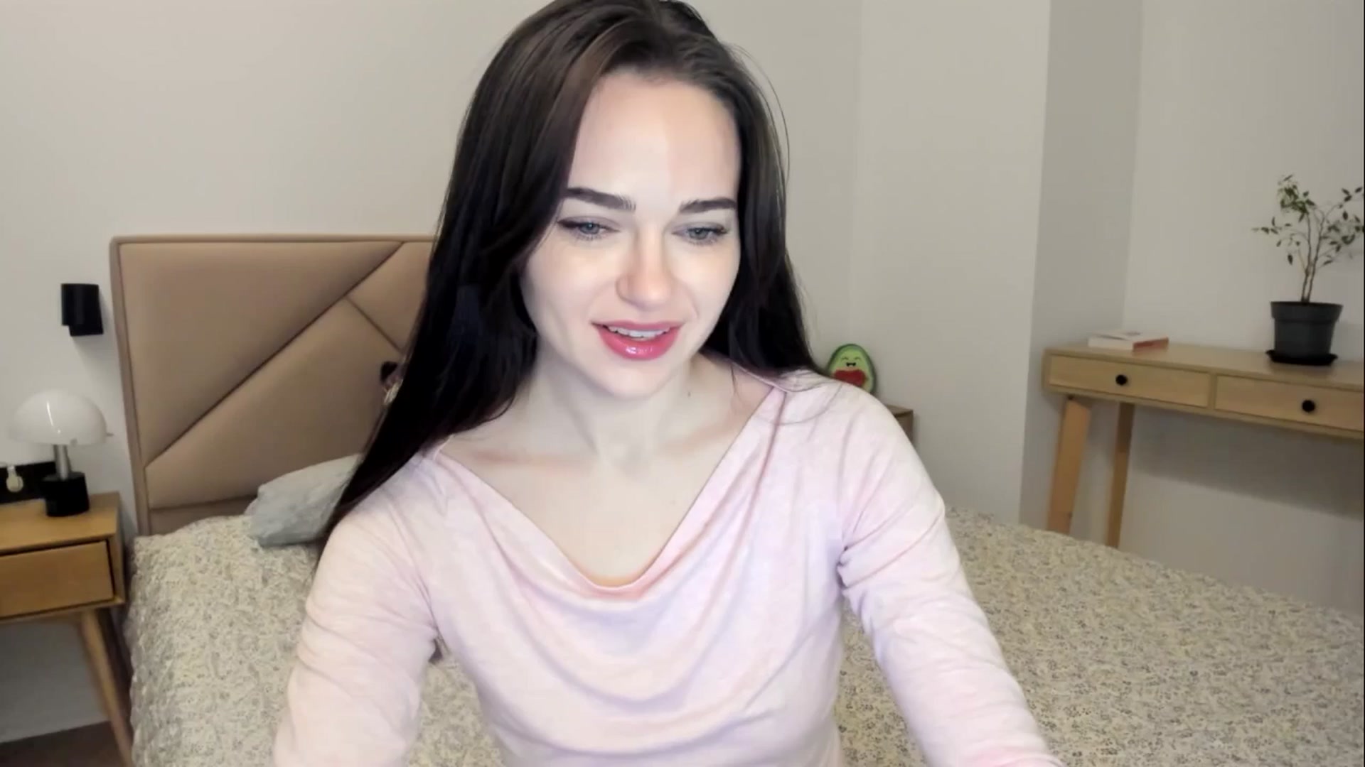 Gallery image thumbnail from BeeTheQueen's myfreecams stream on, 02/22/2026, 22:40 image 5 of 20