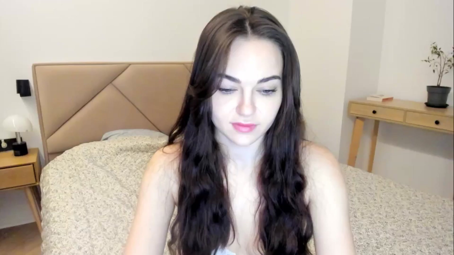 Gallery image thumbnail from BeeTheQueen's myfreecams stream on, 02/24/2026, 01:29 image 14 of 20